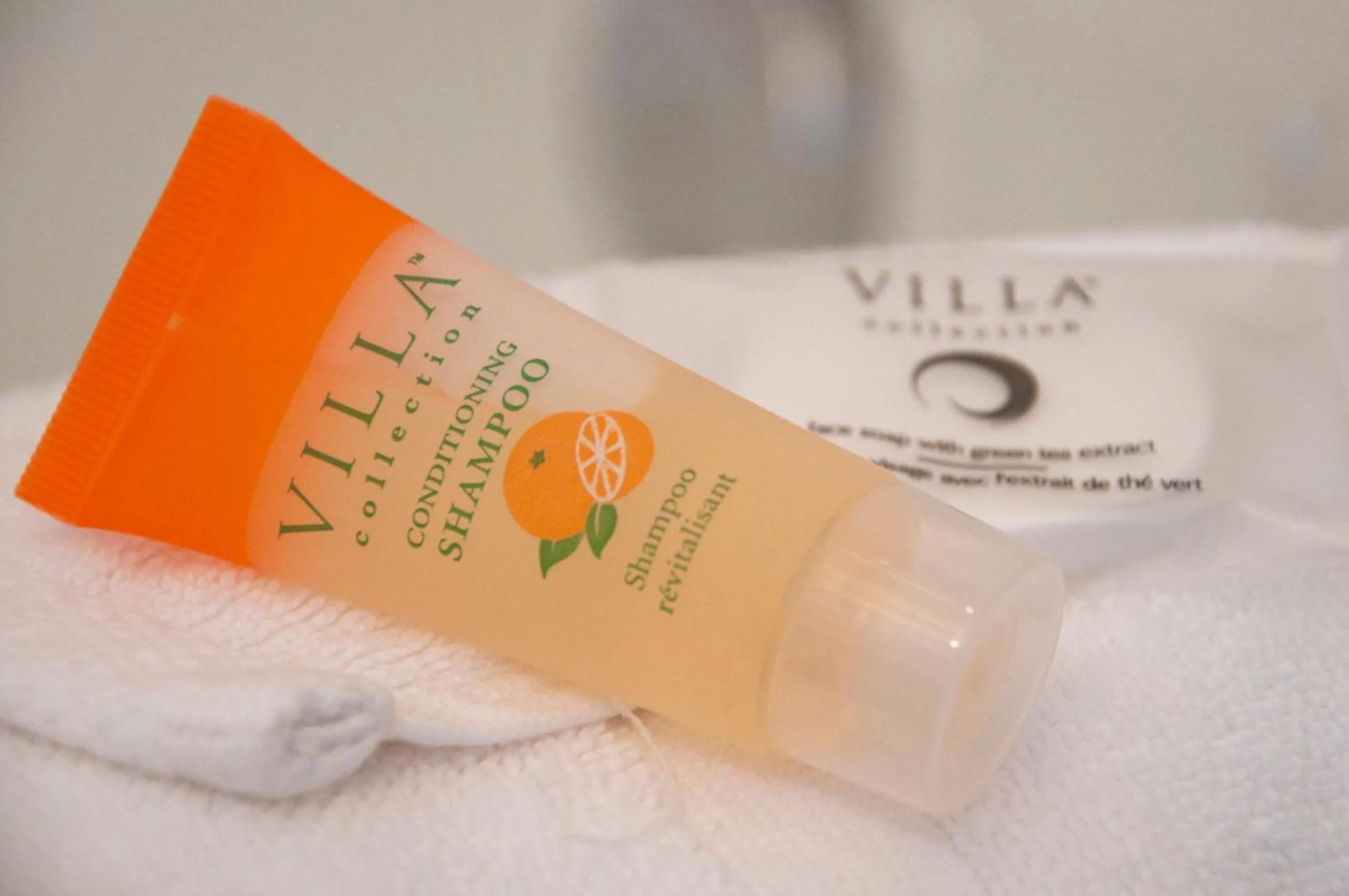 Bathroom in Sunset Motel