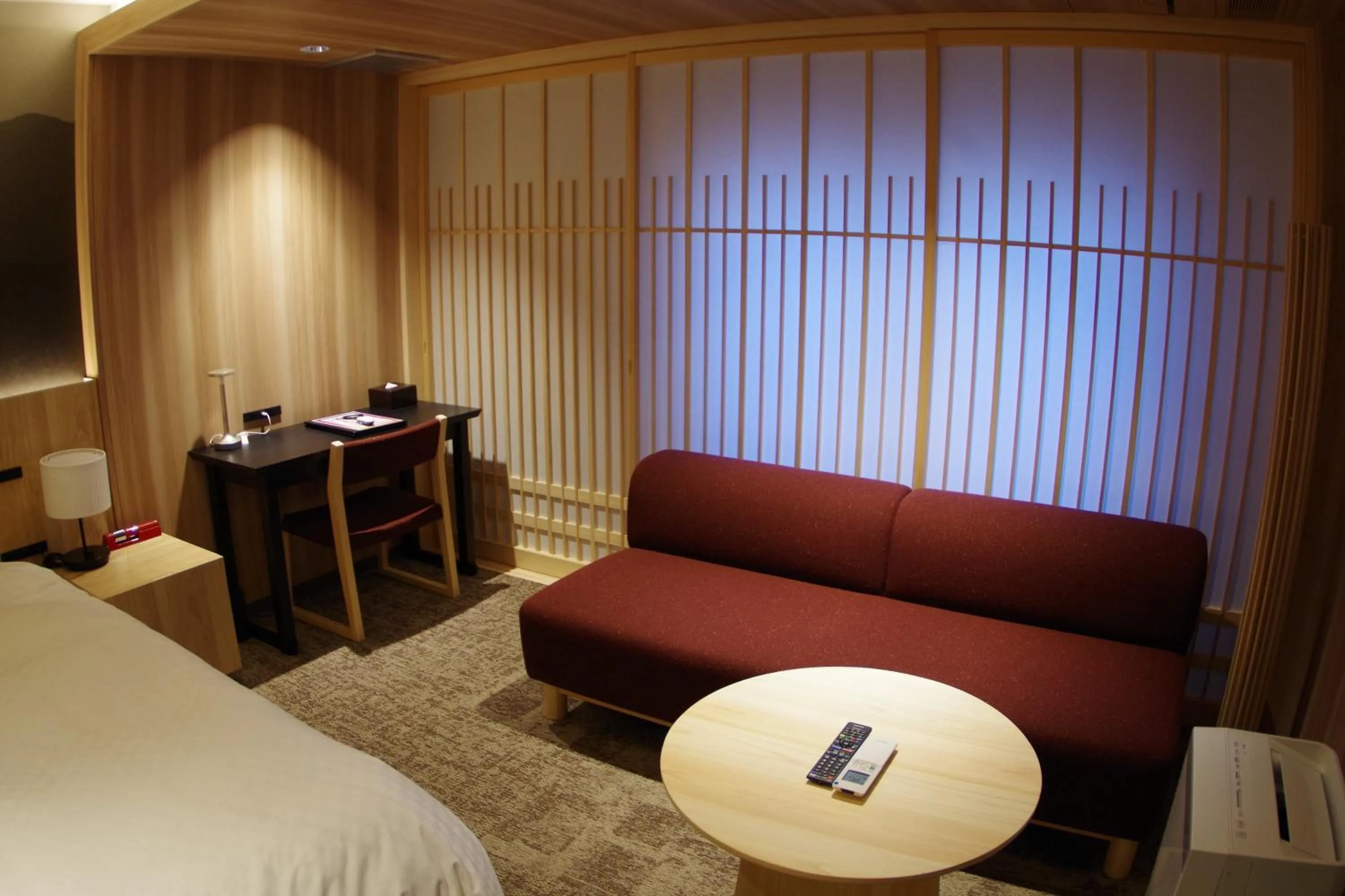 Photo of the whole room, Bed in Kasuga Hotel