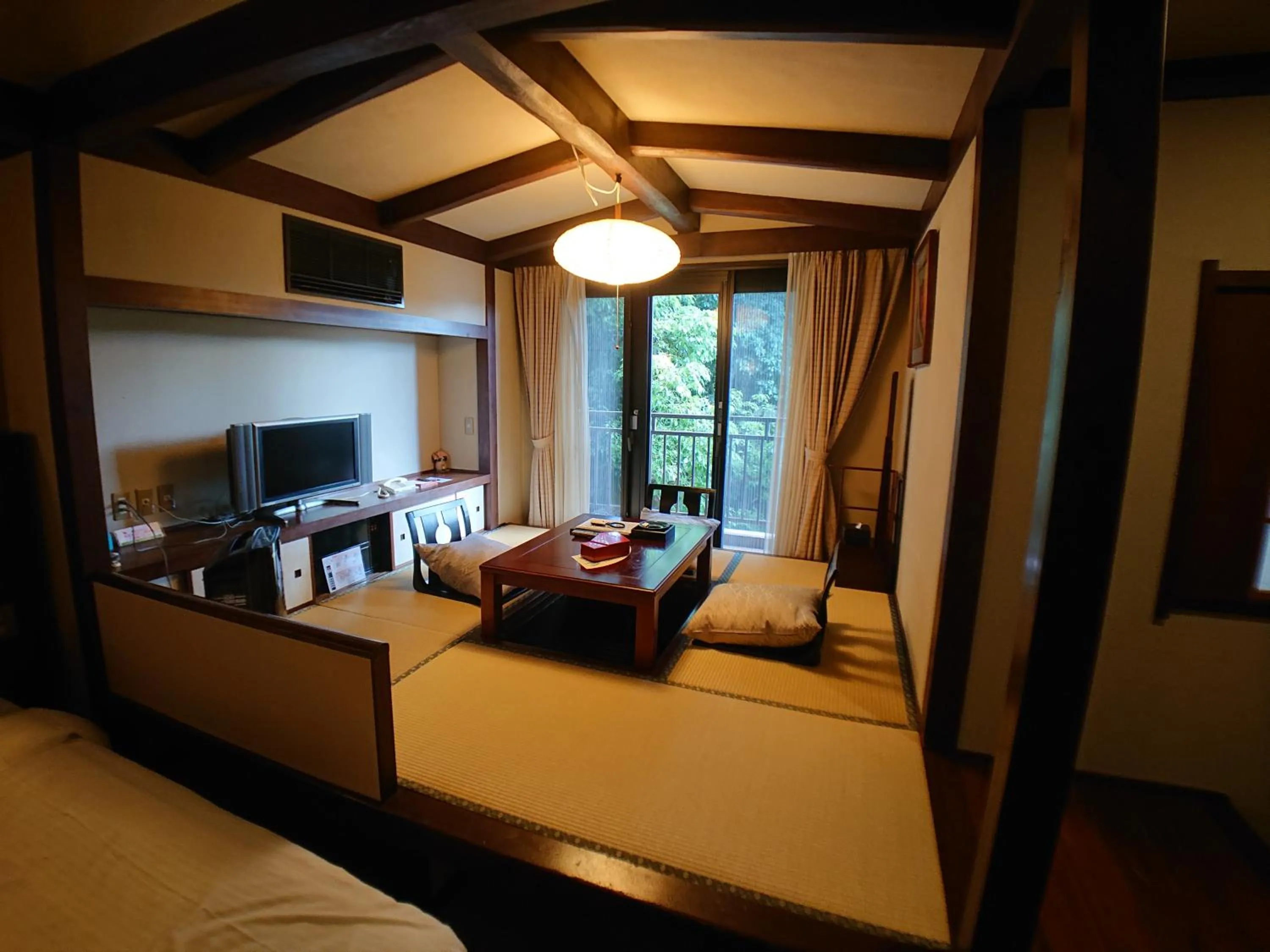 Photo of the whole room, Bed in Kasuga Hotel