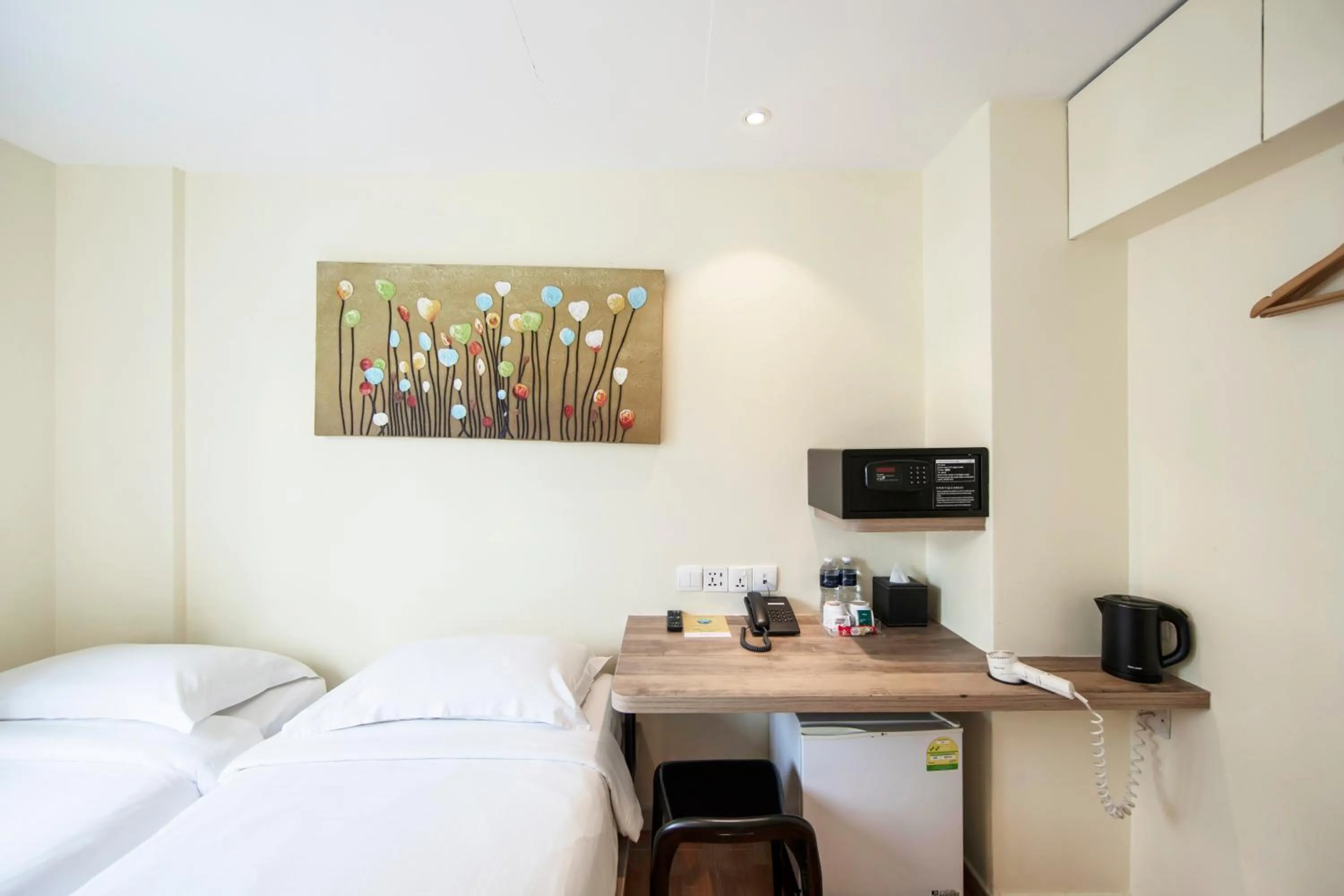 Bed in Fragrance Hotel - Balestier