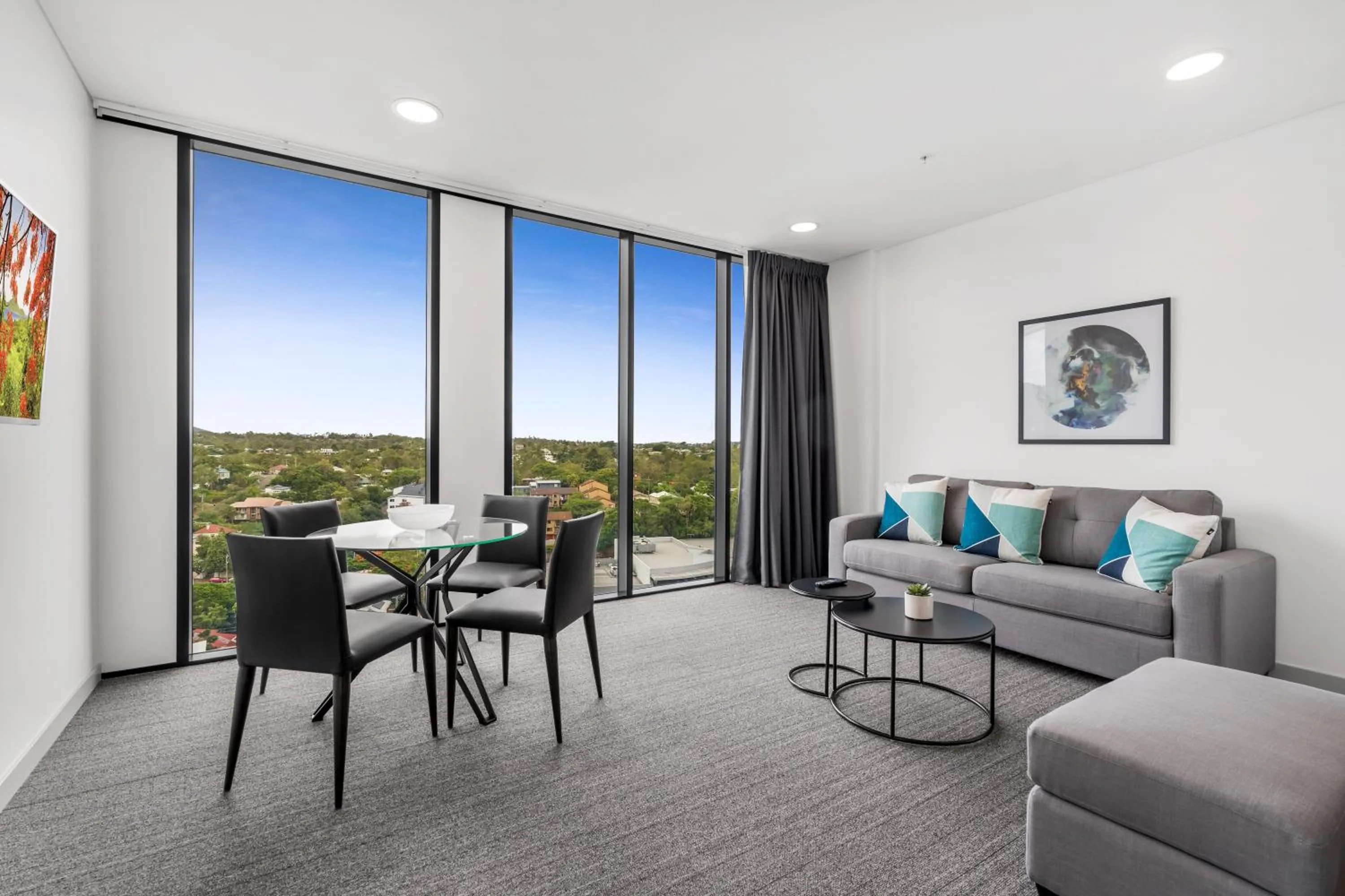 Living room in Essence Suites Taringa