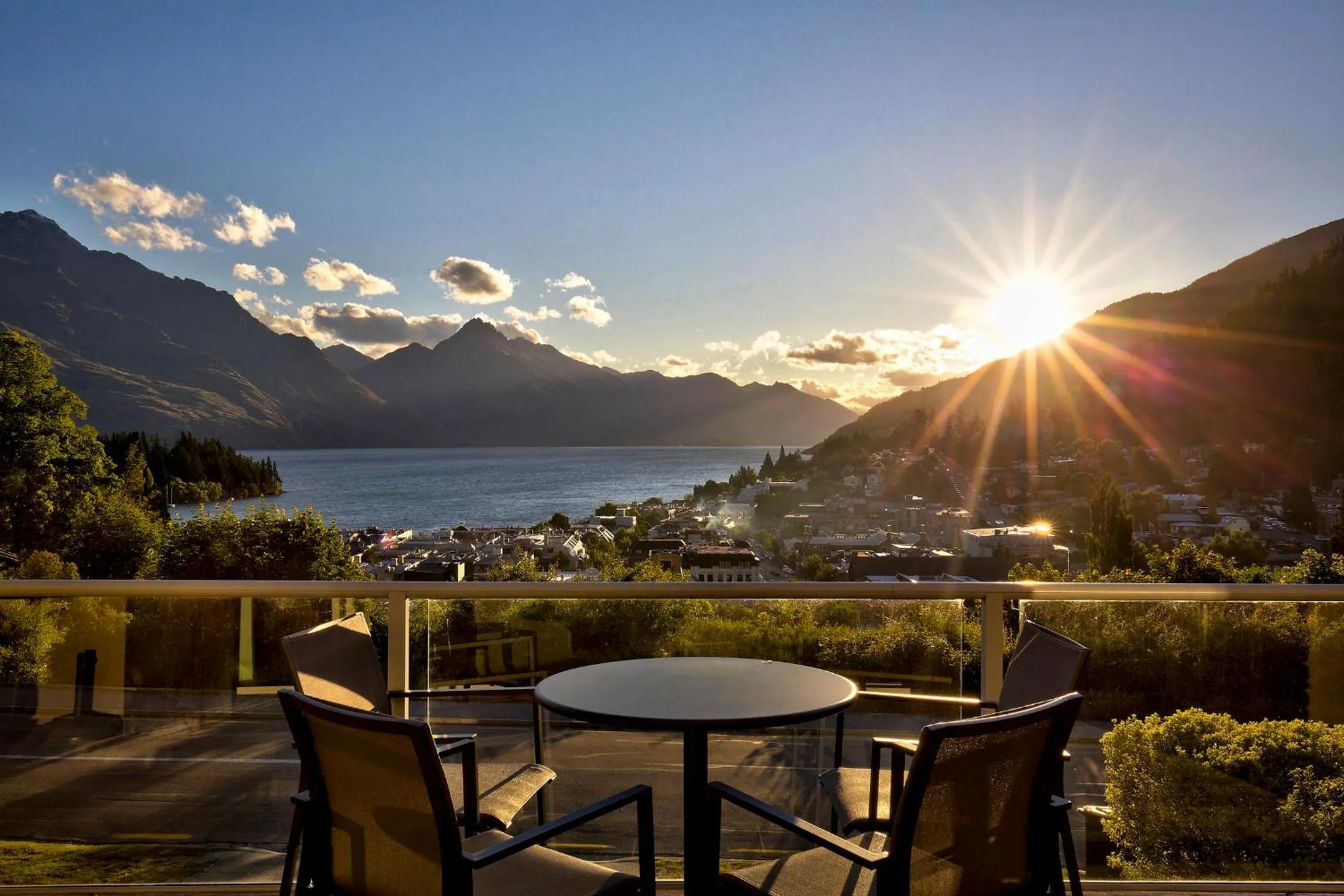 Balcony/Terrace in Queenstown House Bed & Breakfast and Apartments