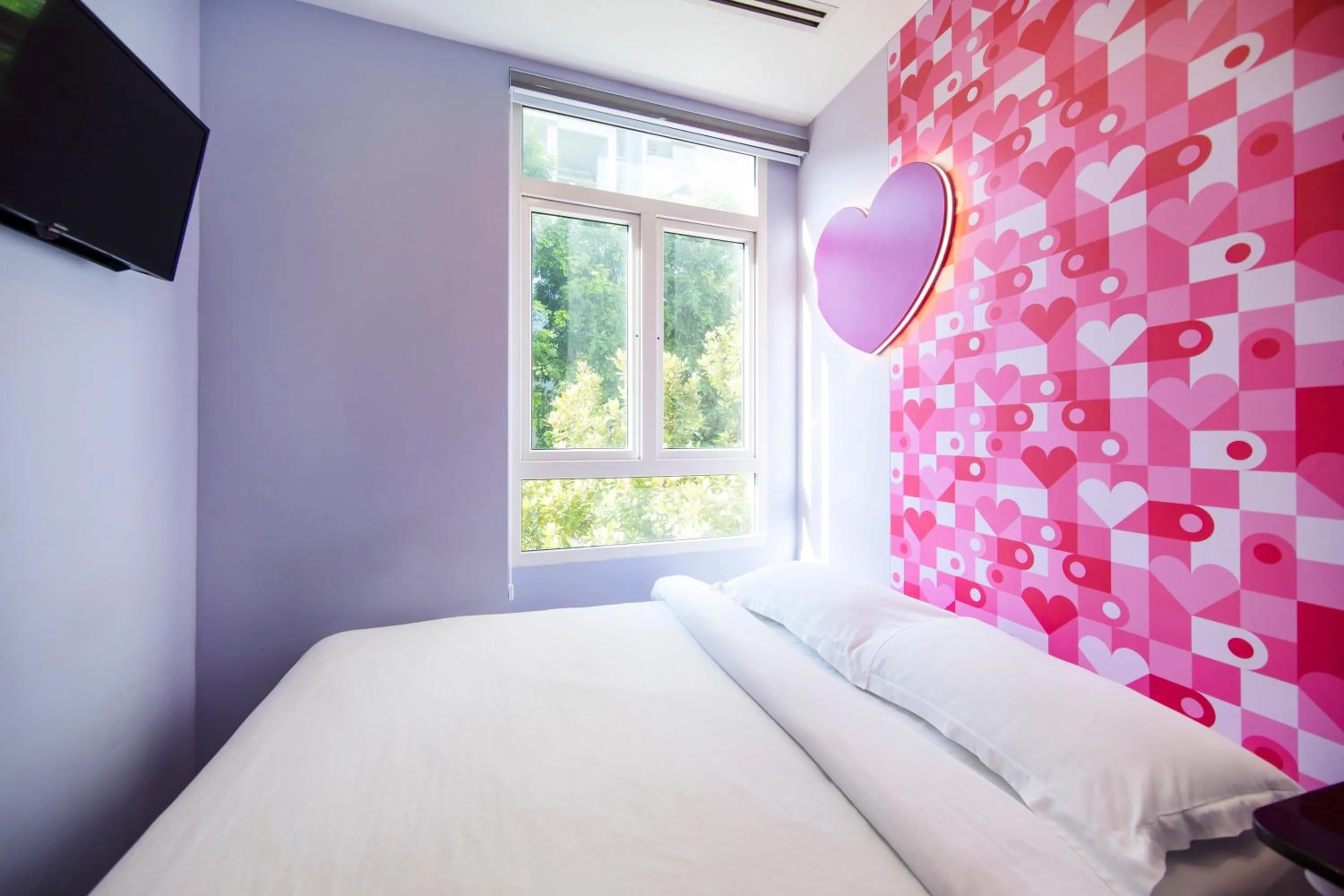 Bed in Fragrance Hotel - Lavender