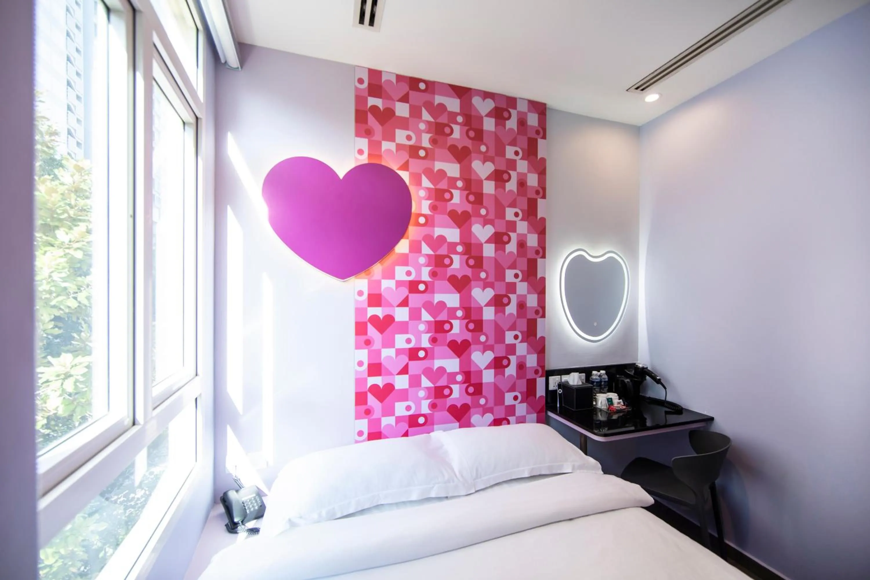 Bed in Fragrance Hotel - Lavender