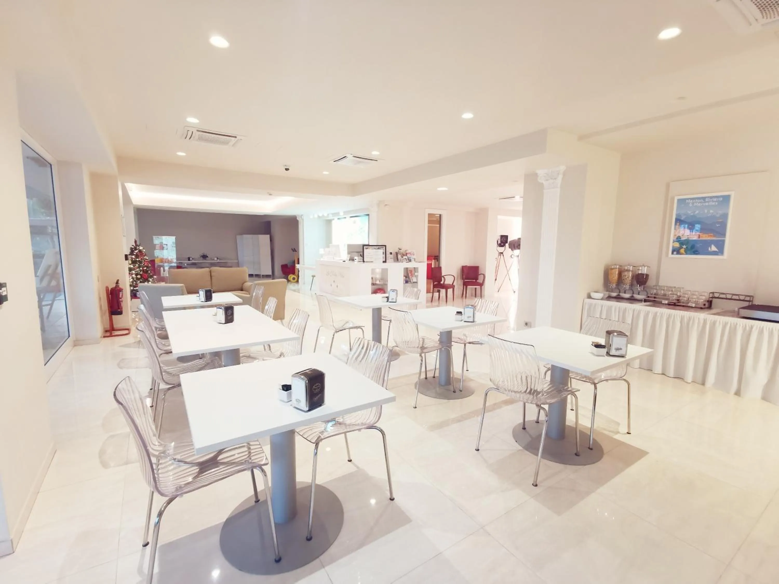 Property building in La Dolce Vita Hotel