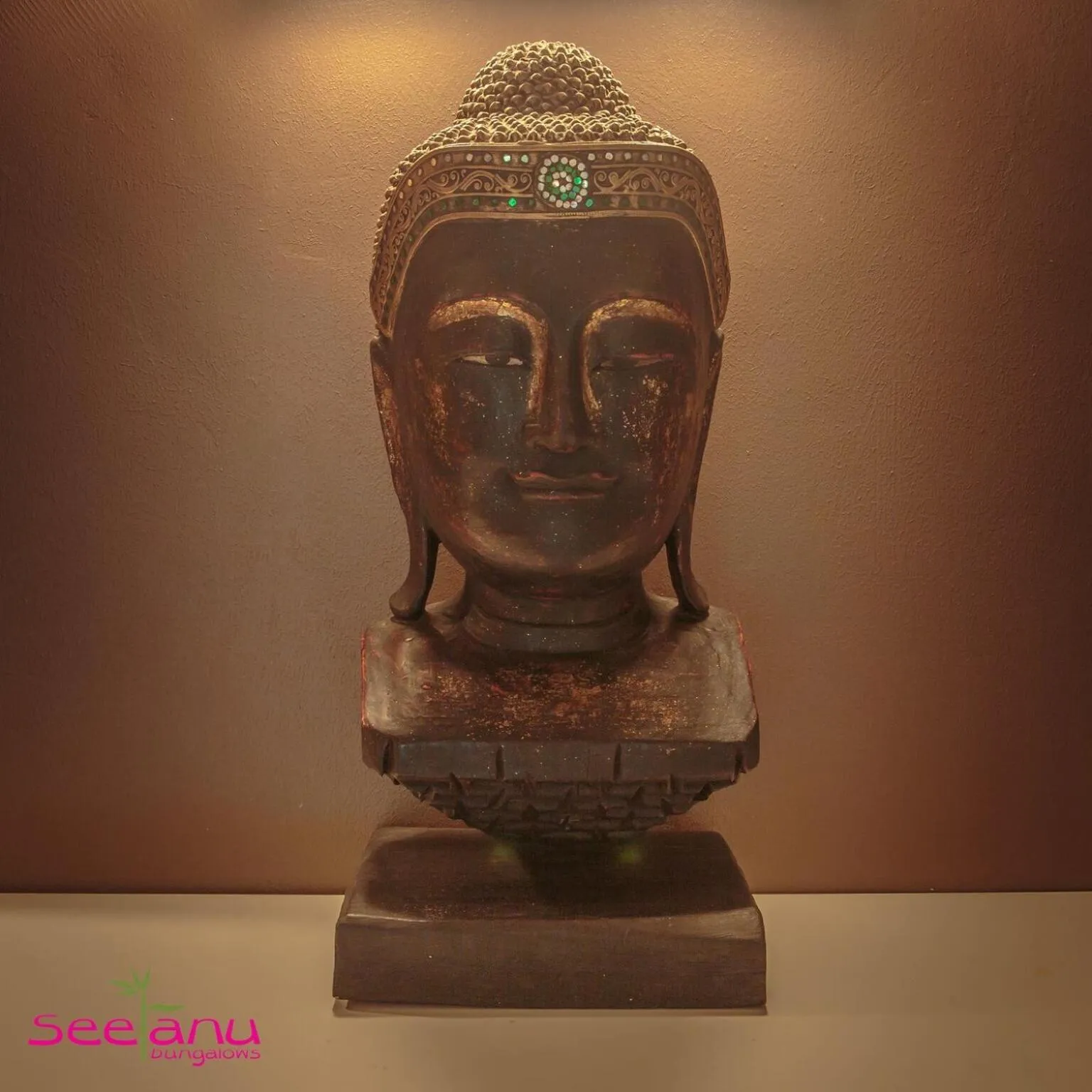 Decorative detail in Seetanu Bungalows