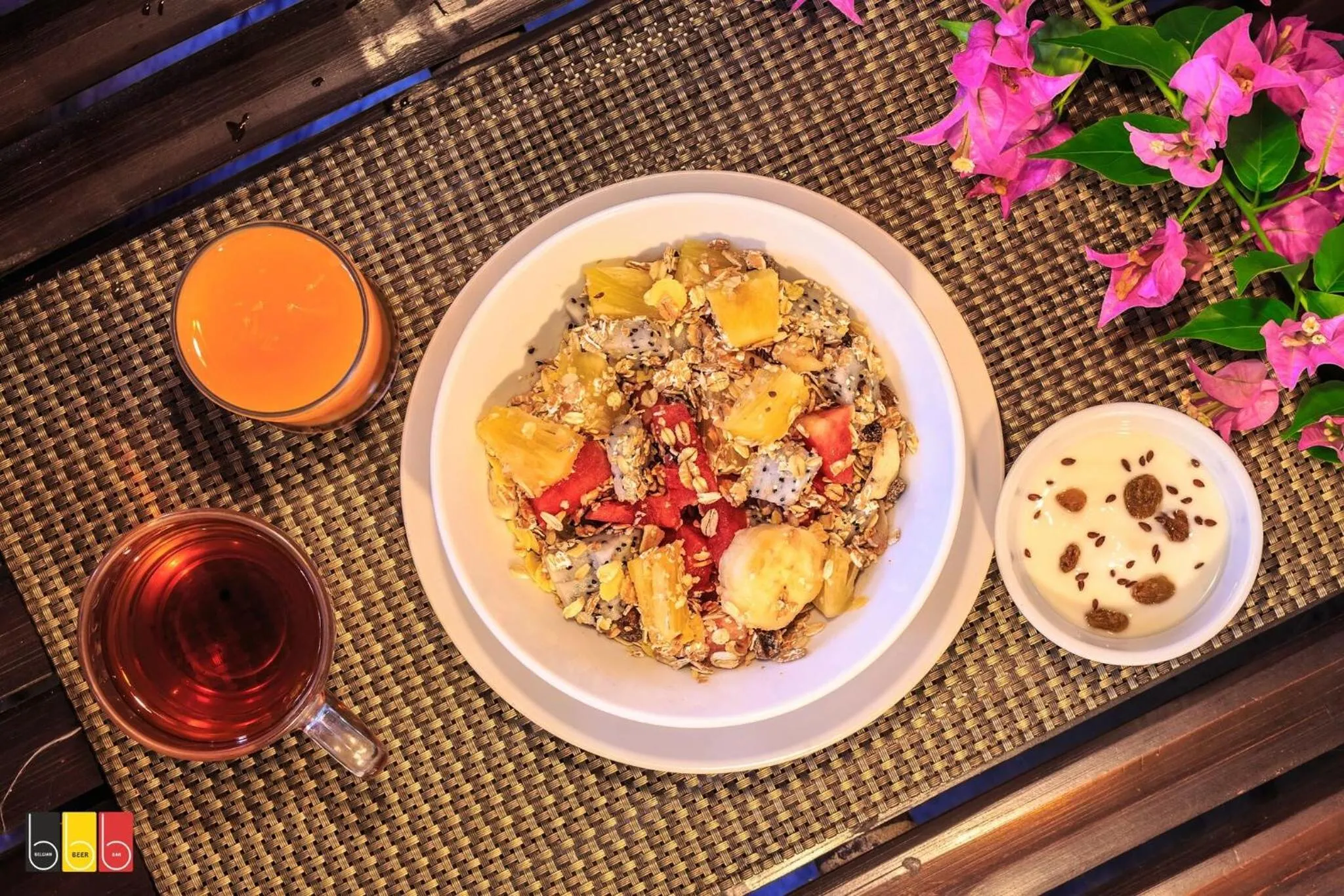 Breakfast in Seetanu Bungalows