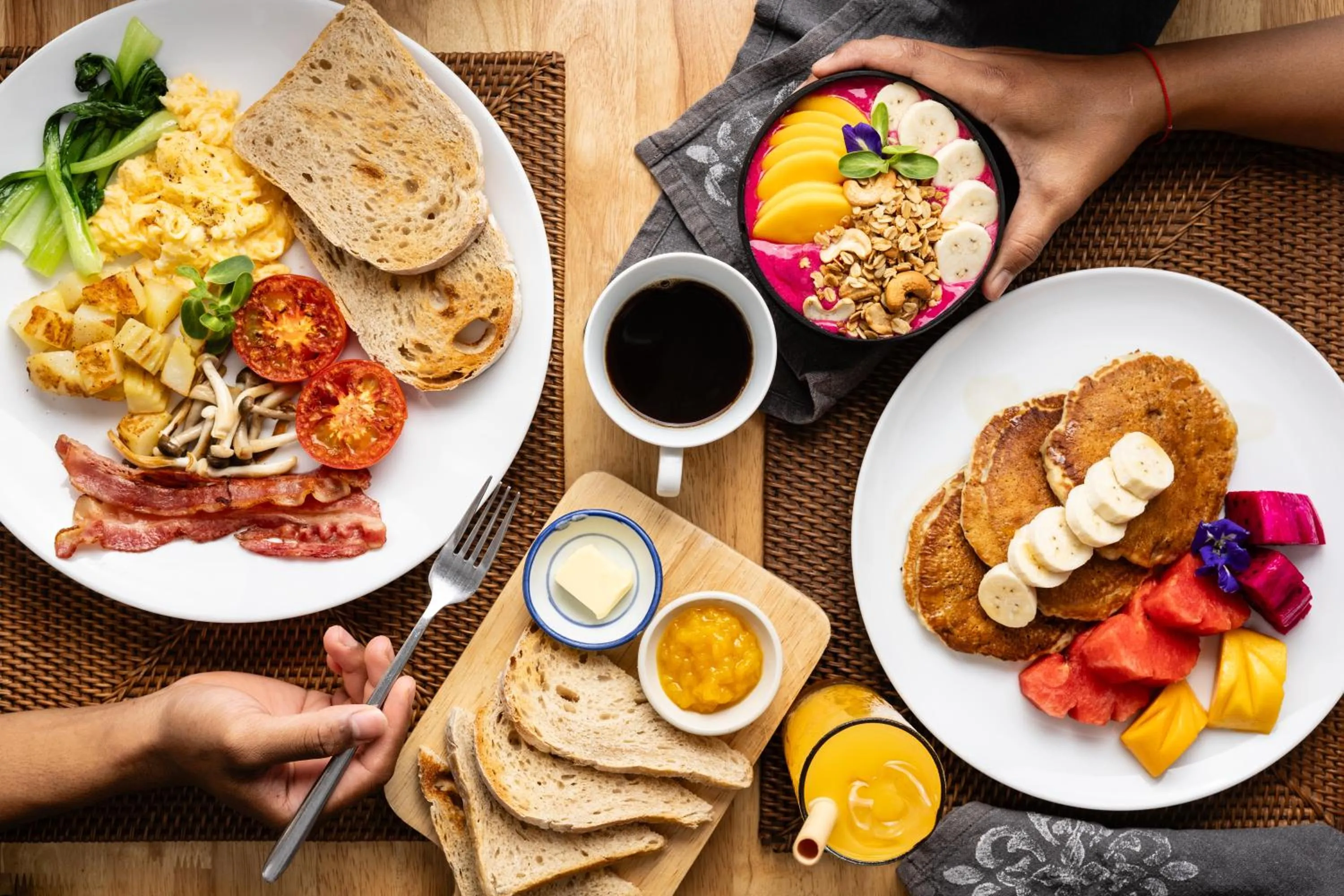 Breakfast in Babel Siem Reap Guesthouse