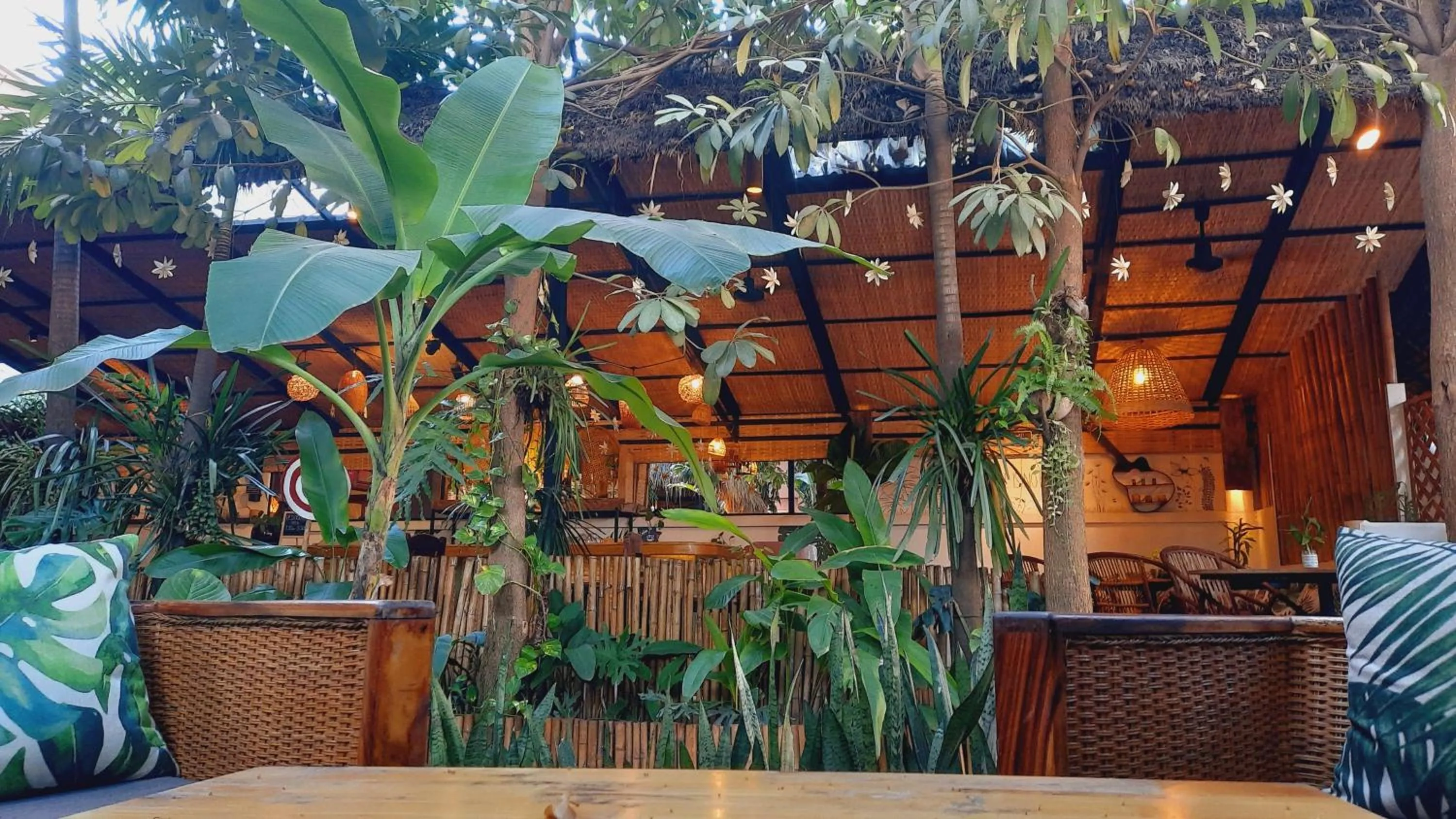 Restaurant/places to eat in Babel Siem Reap Guesthouse