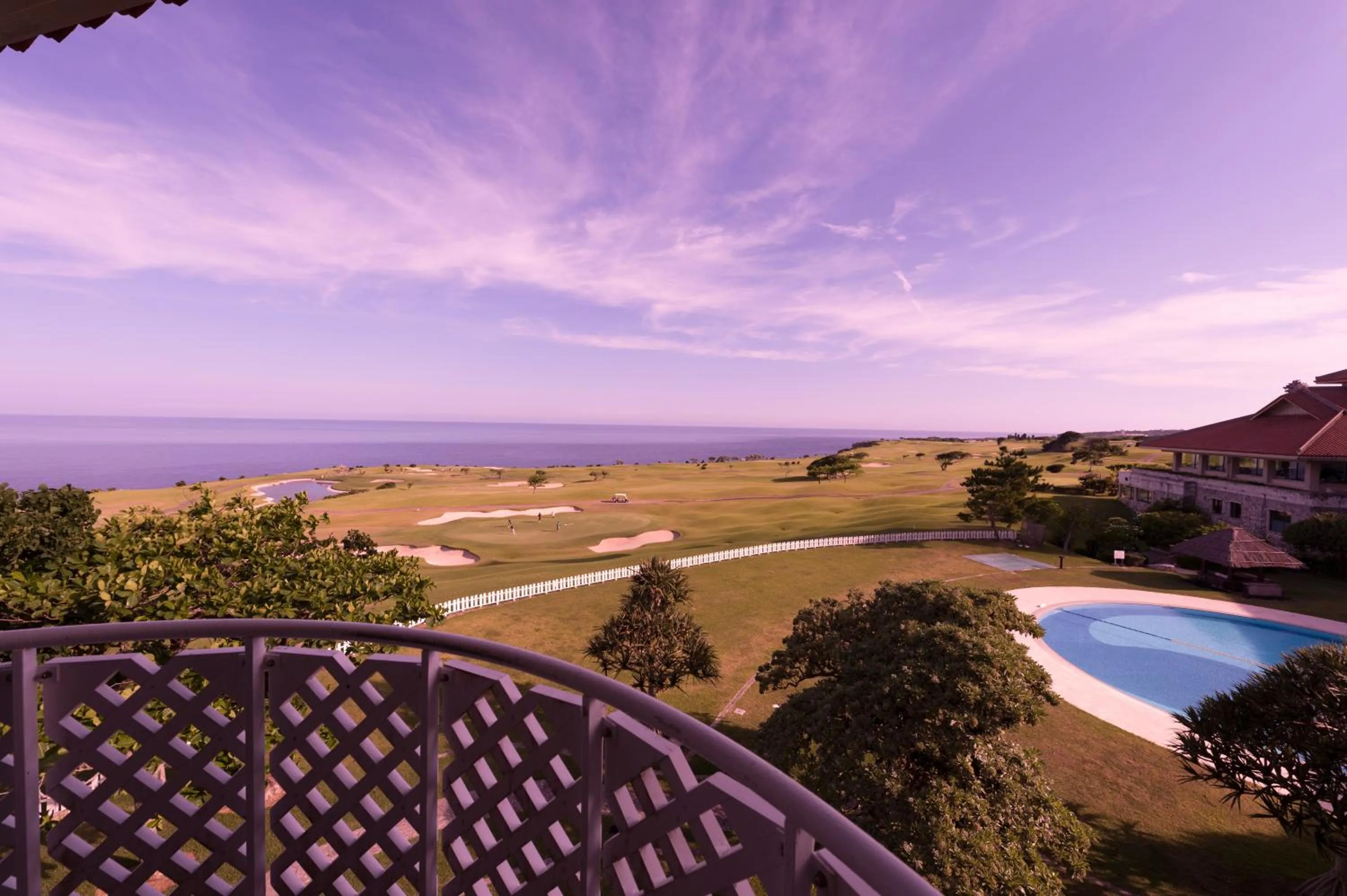 Patio in The Southern Links Resort Hotel