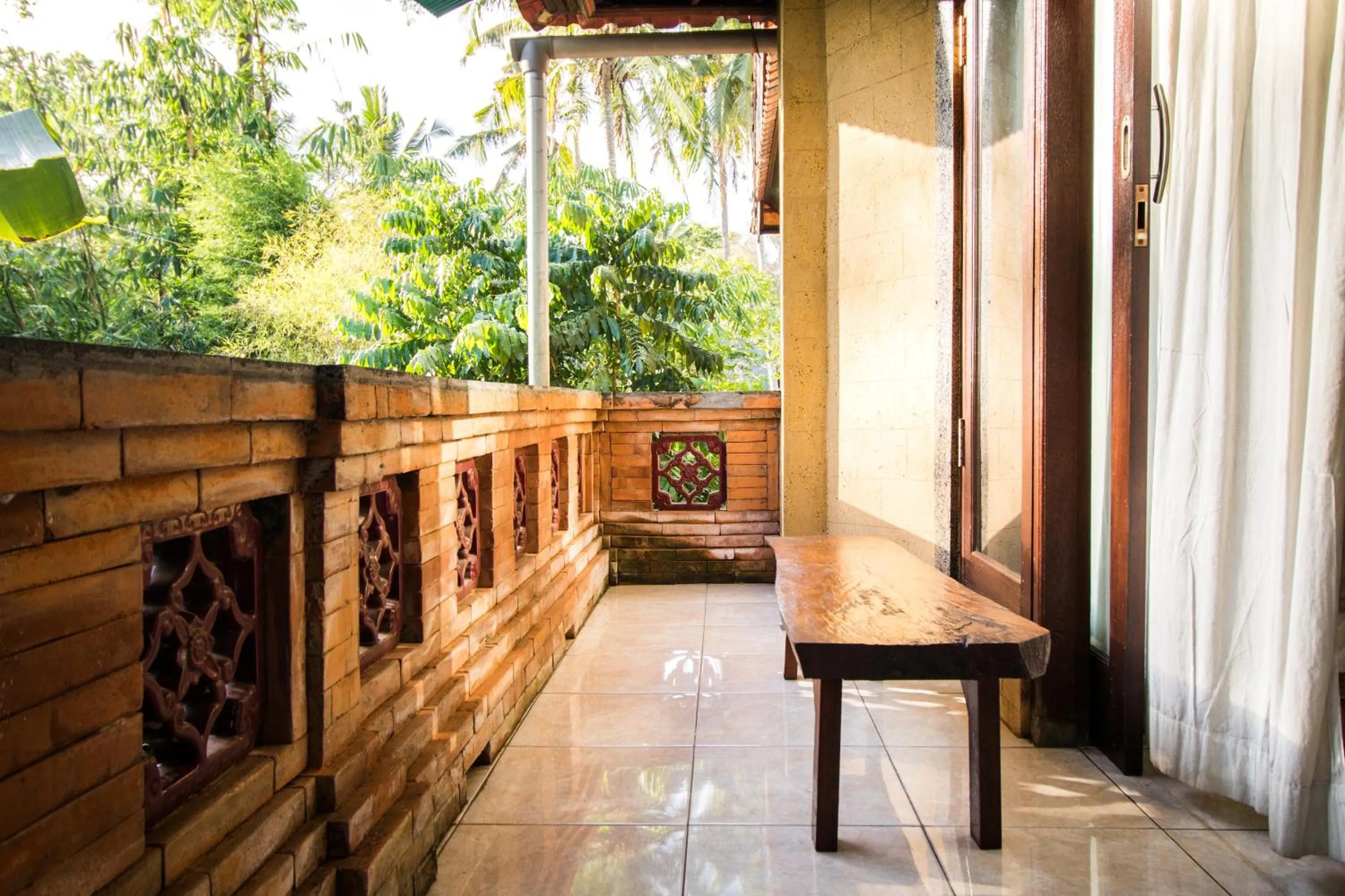 Patio in Bali Asli Lodge by EPS