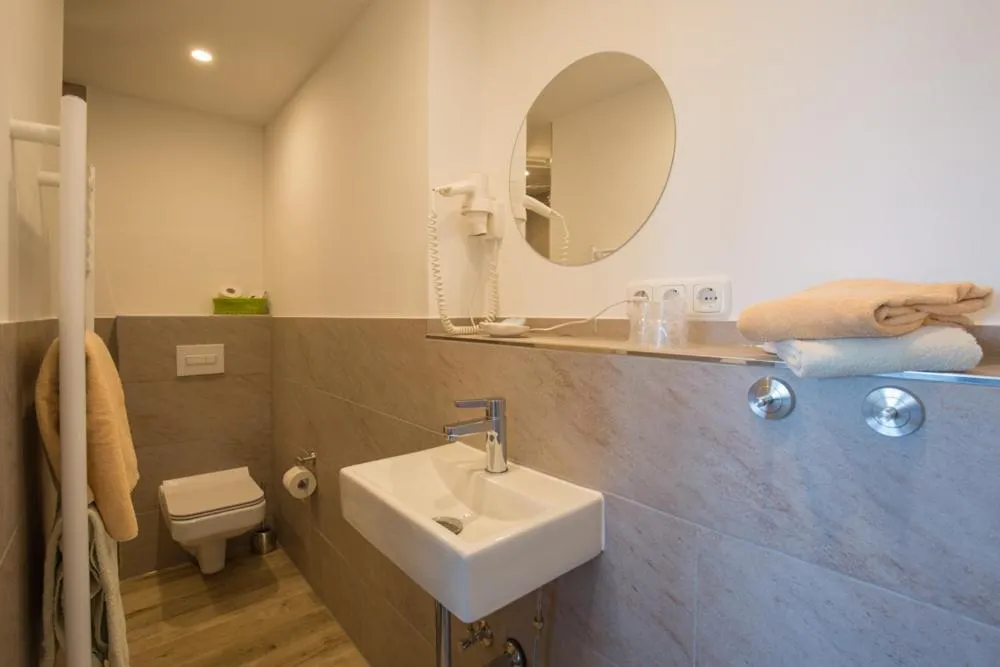 Decorative detail in Hotel Strandräuber