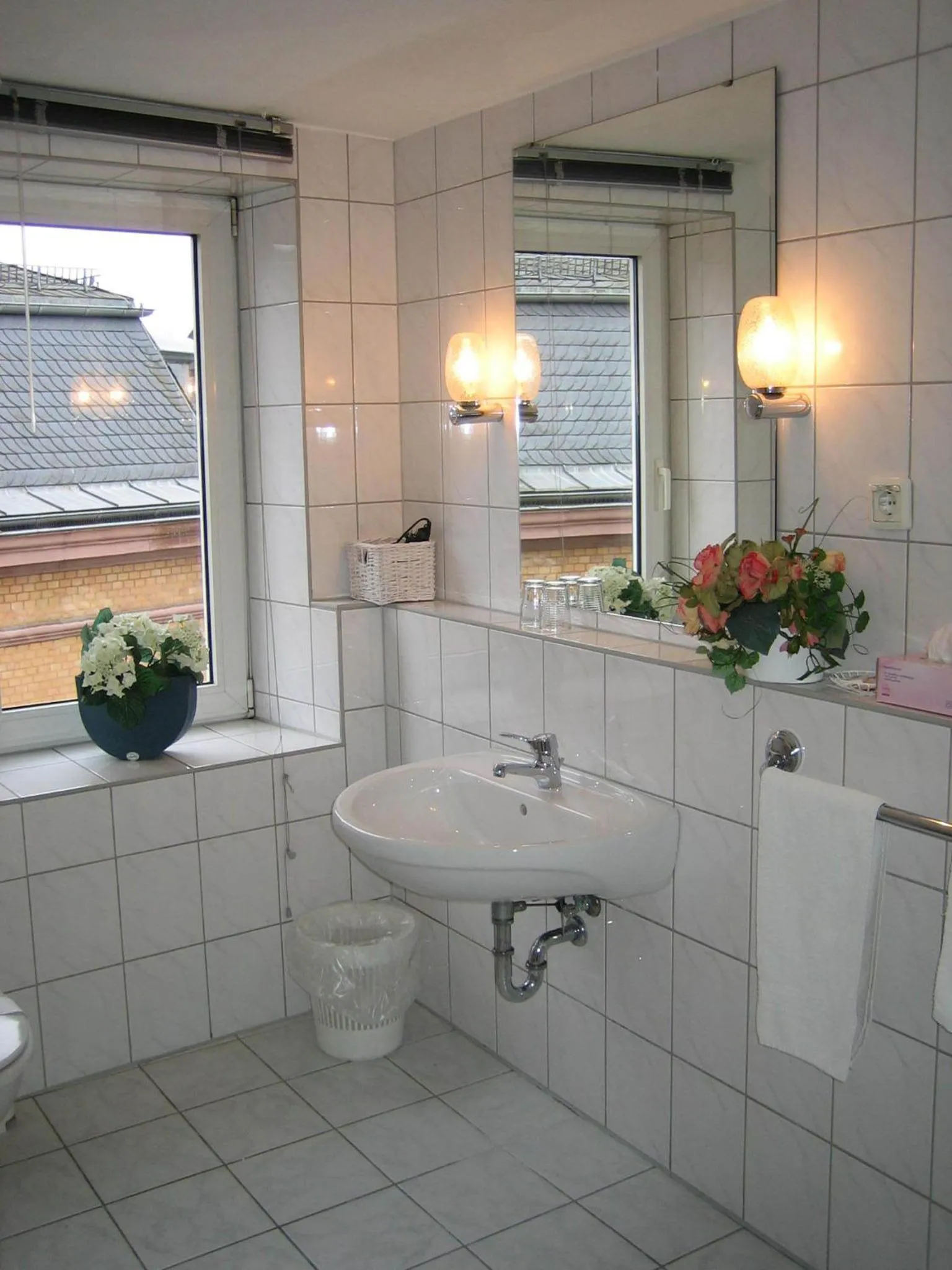Bathroom in Hotel Frankfurter Hof