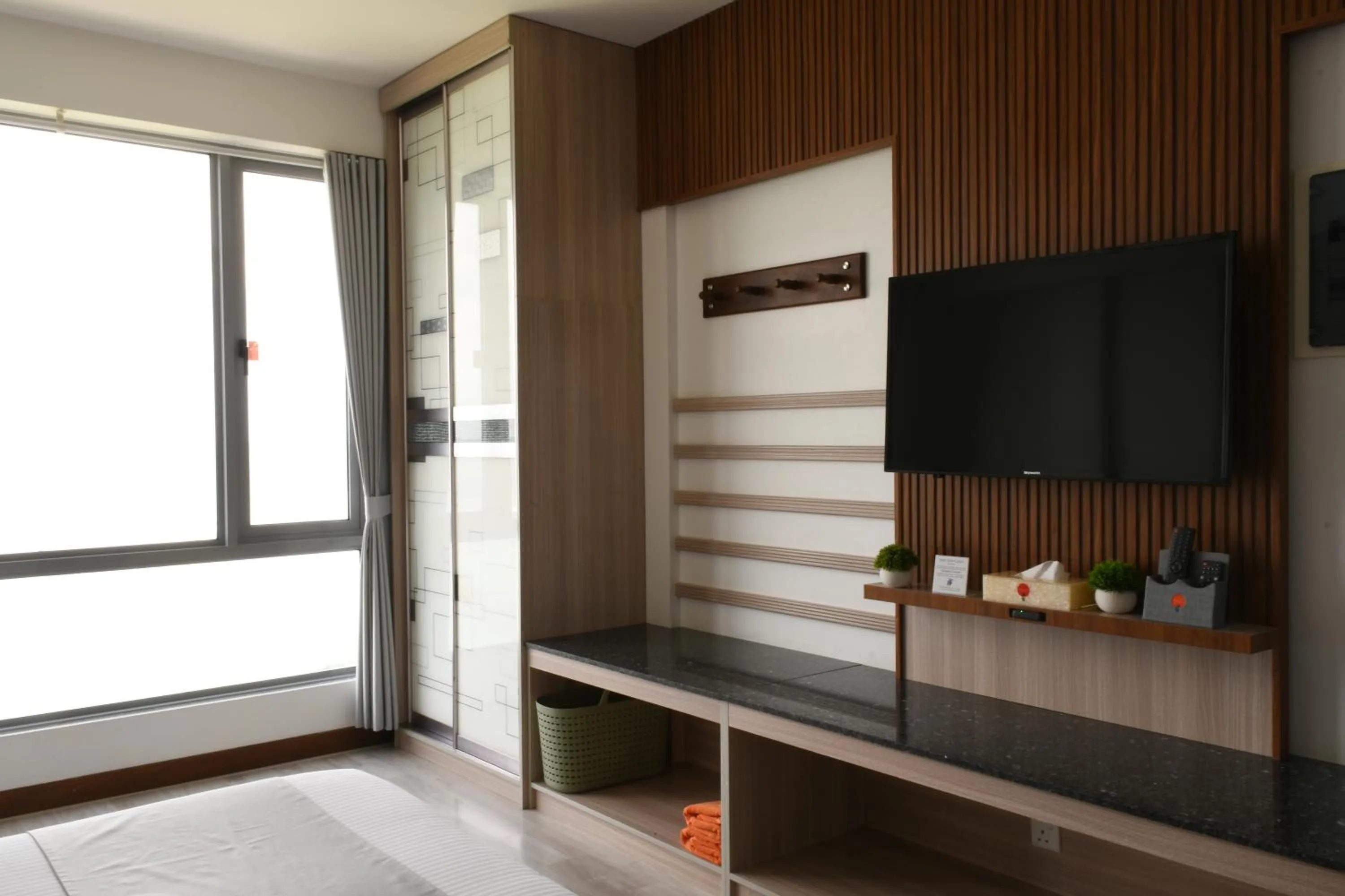 TV and multimedia, Bed in Paralian Hulhumale'