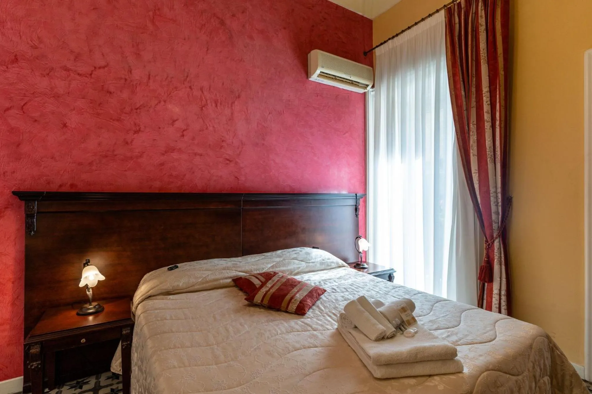 Bedroom, Bed in Palazzo Il Cavaliere B&B De Charme