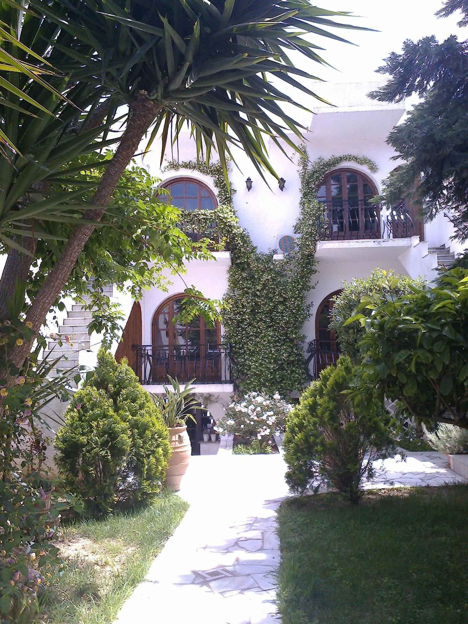 Garden in Villa Belmar Self-Catered Apartments