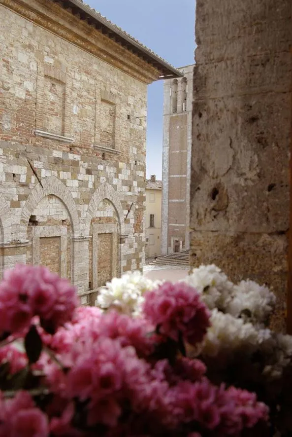 Property building in Osteria Del Borgo B&B