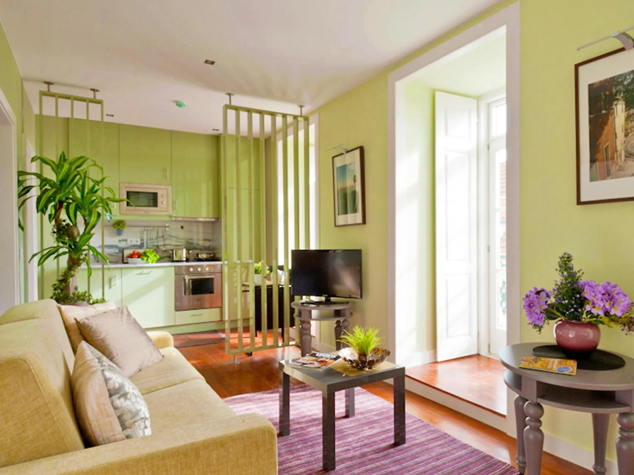 Kitchen or kitchenette in Lisbon Colours Bairro Alto Apartments