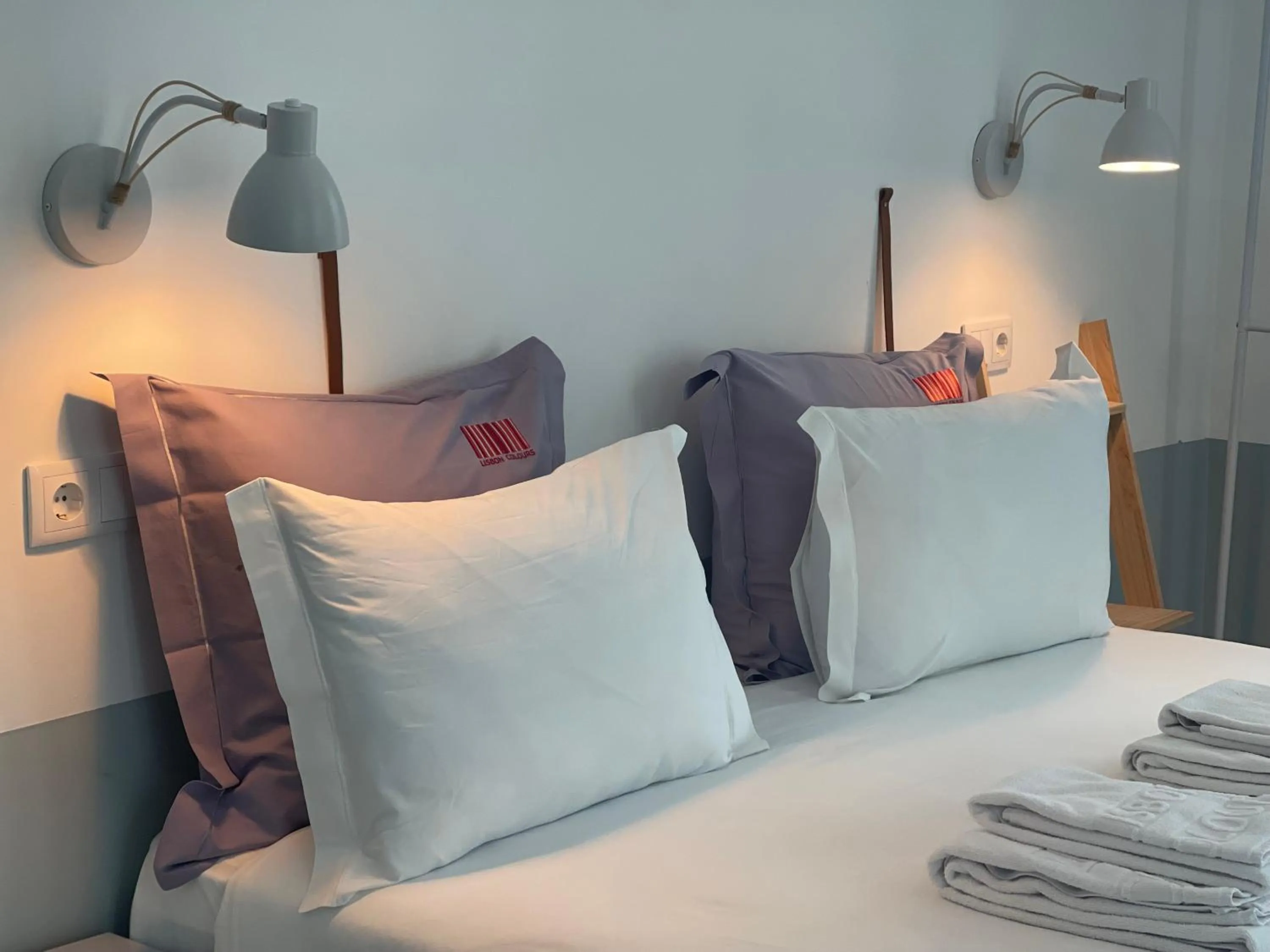 Bedroom, Bed in Lisbon Colours Bairro Alto Apartments