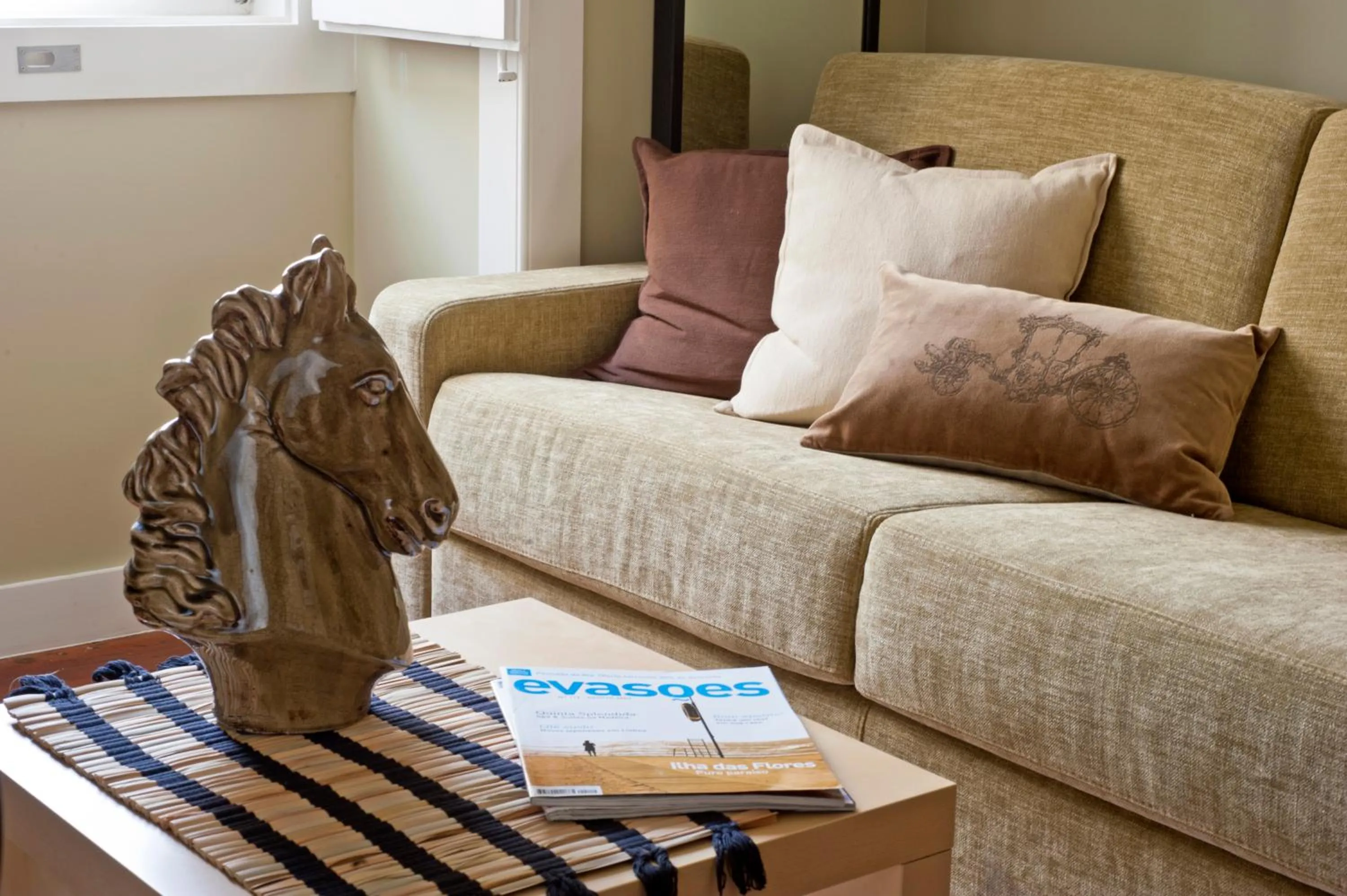Living room in Lisbon Colours Bairro Alto Apartments