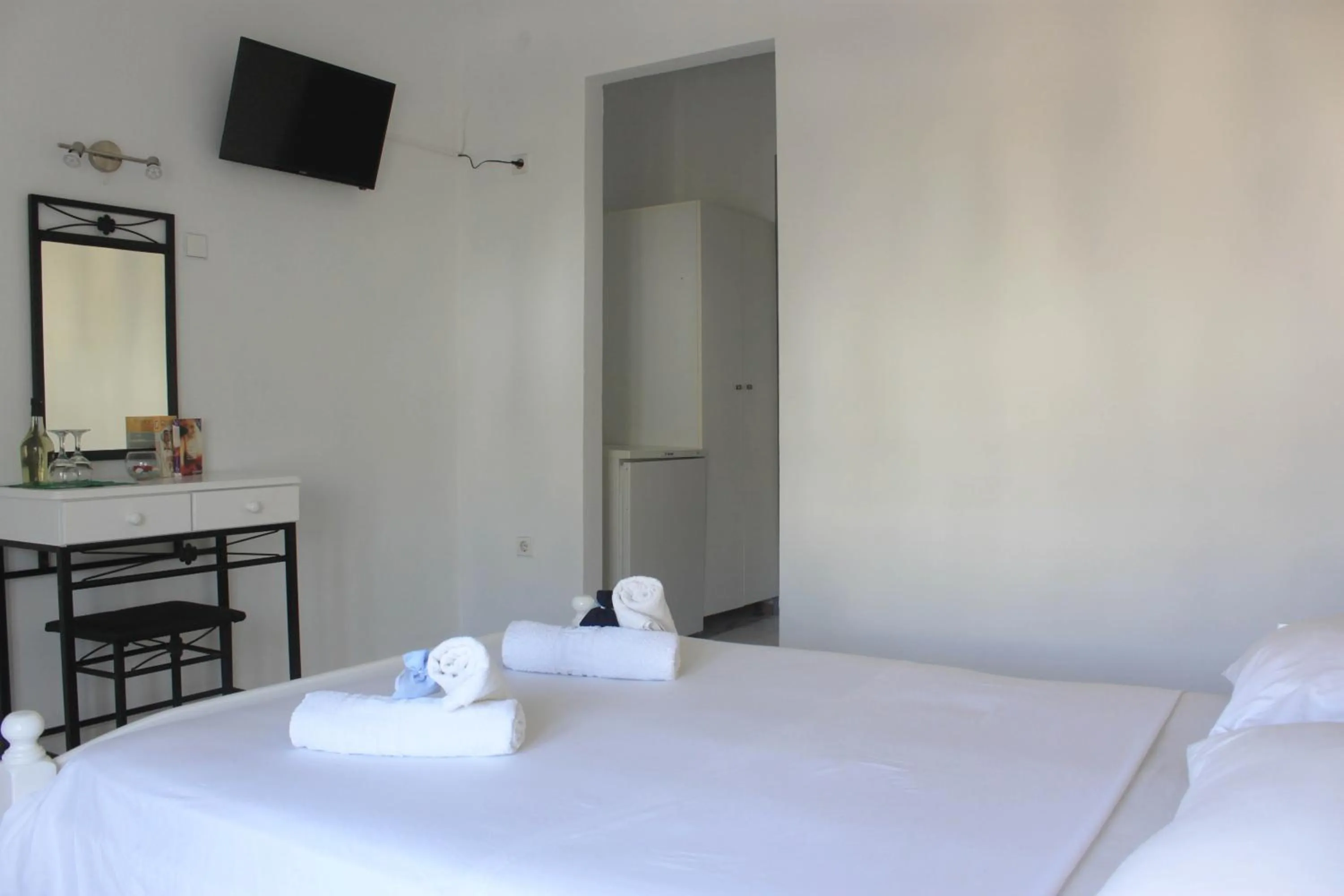 Bed in Syros Holidays