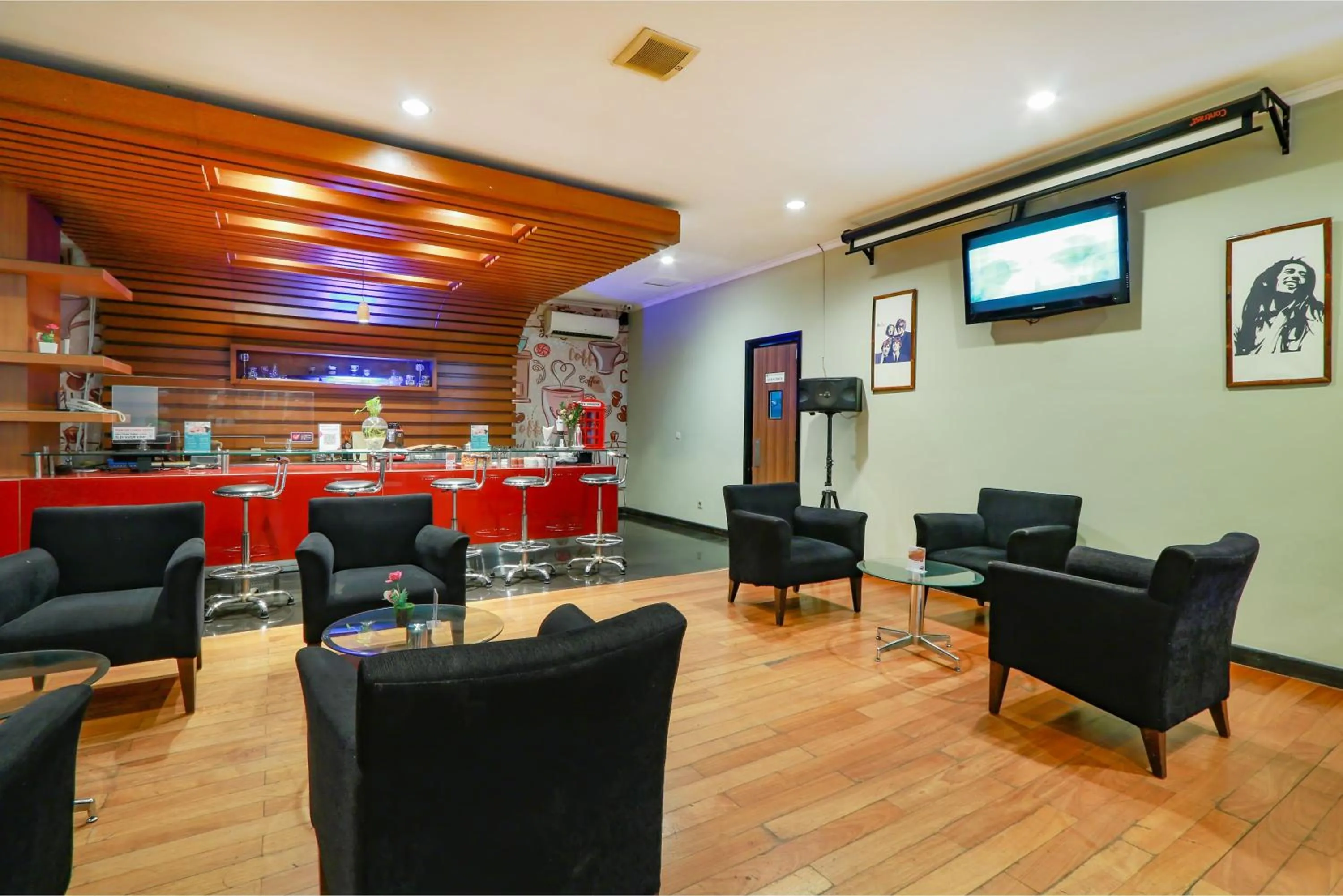 Lounge or bar in Hotel Dafam Pekalongan