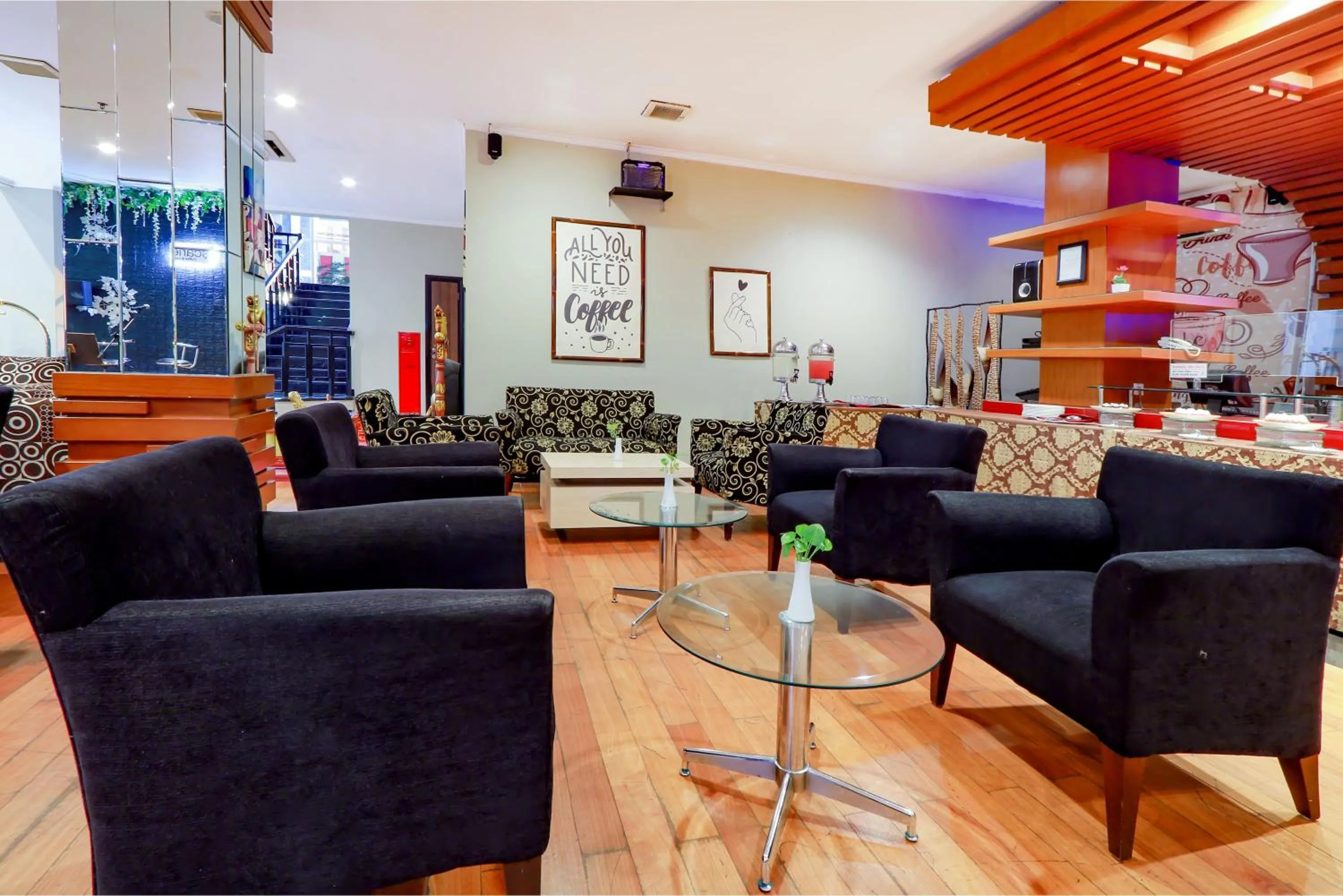 Lounge or bar in Hotel Dafam Pekalongan