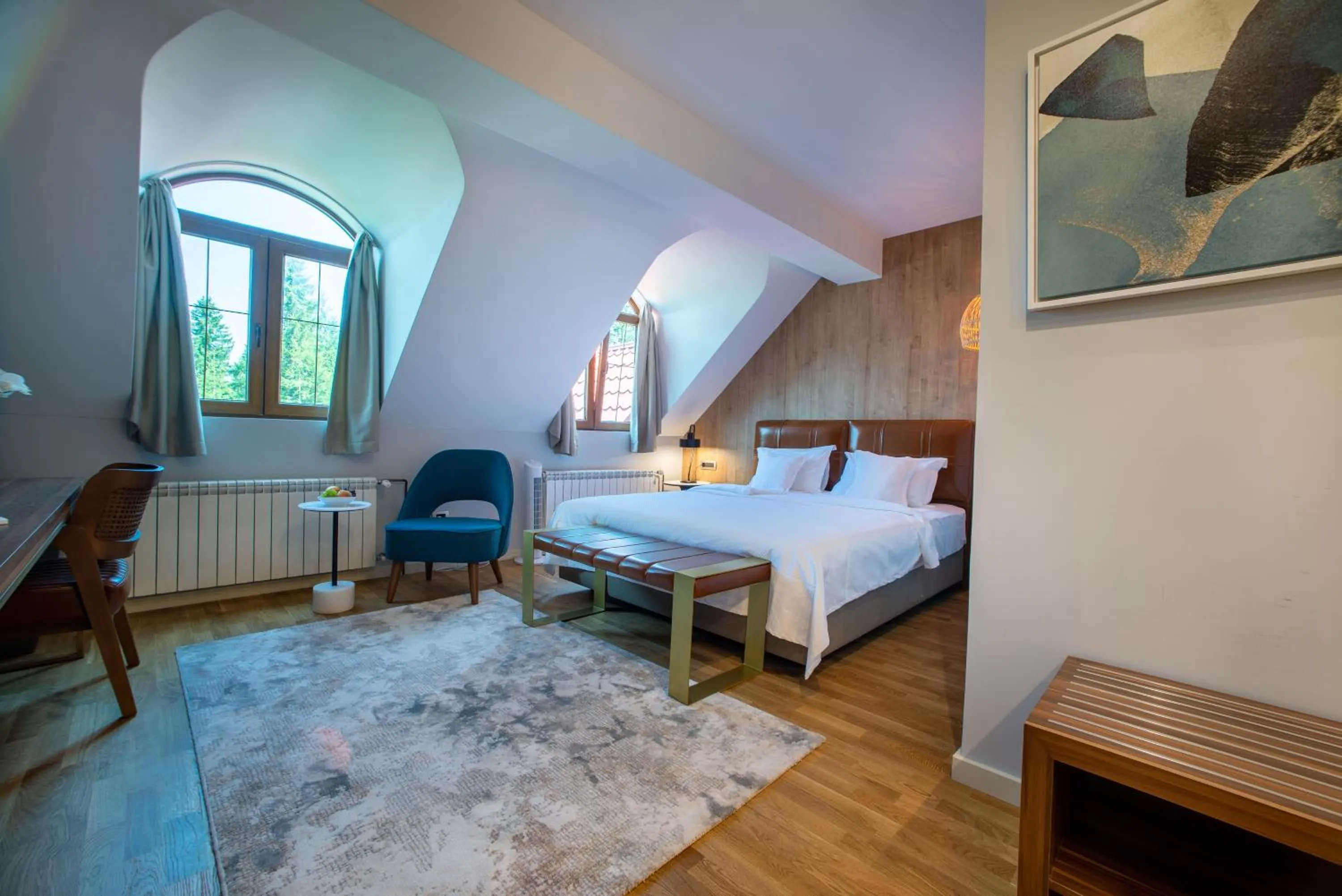 Bedroom, Bed in Ski Hotel