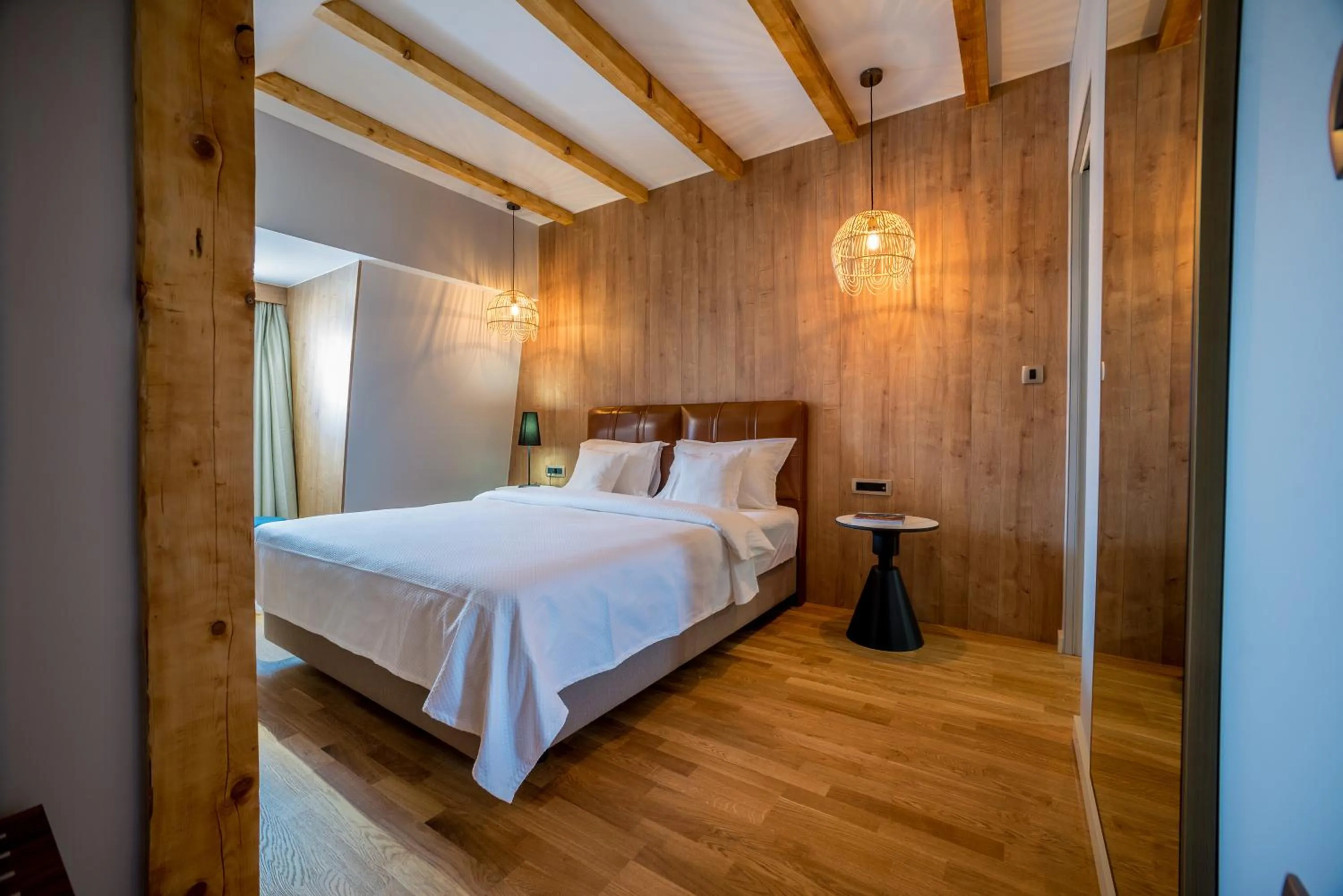 Bedroom, Bed in Ski Hotel