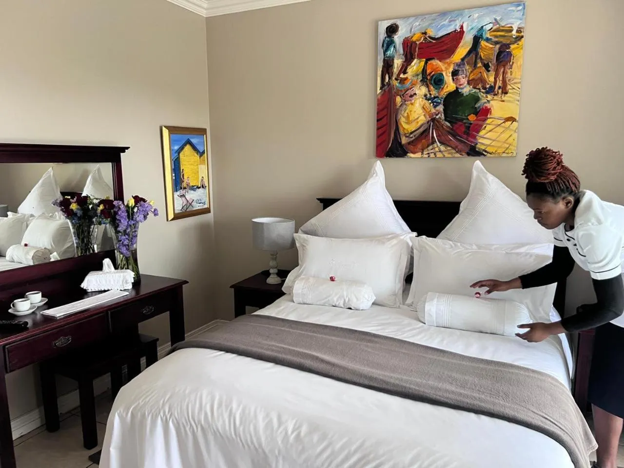 Bed in Seaview Manor Exquisite Bed & Breakfast