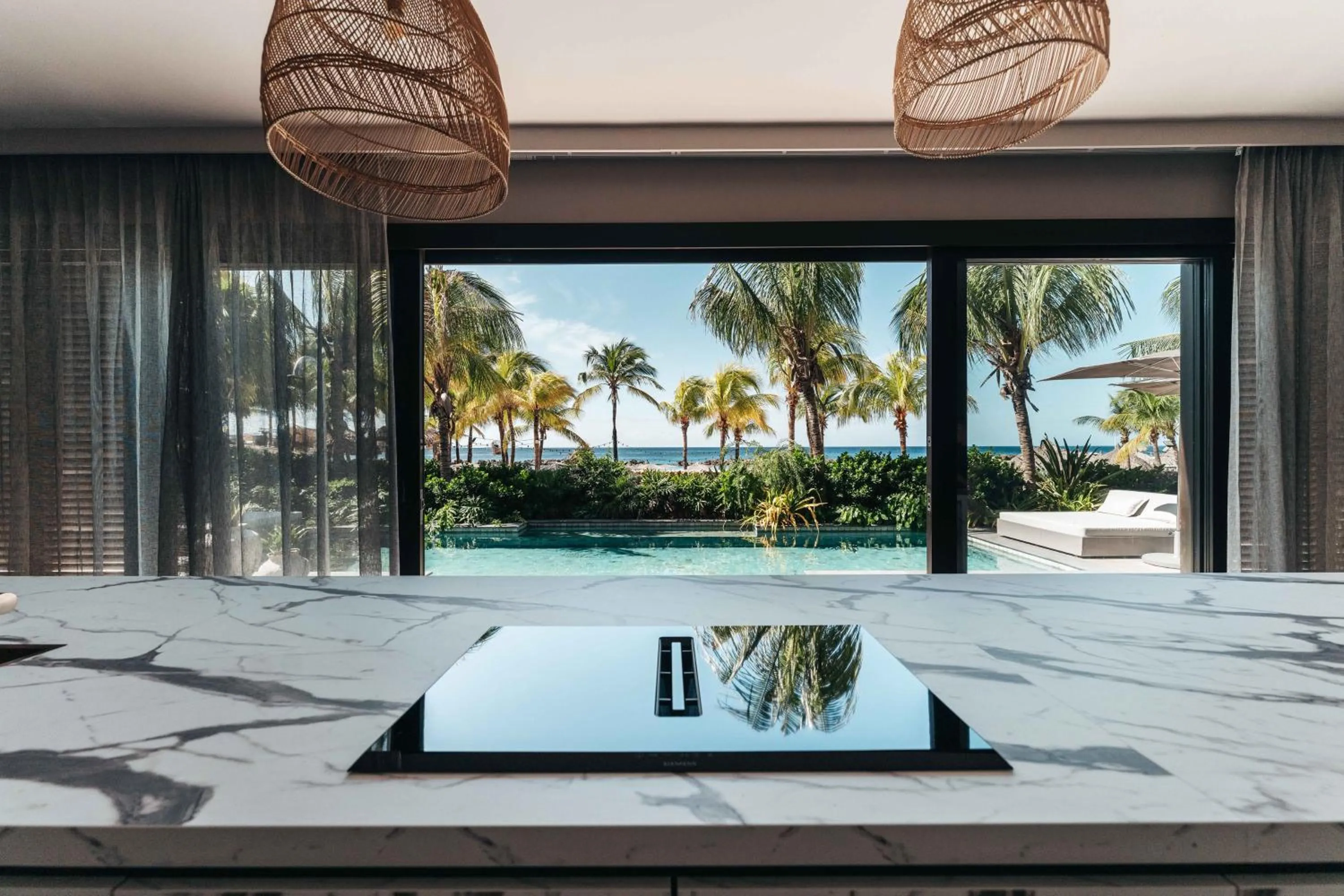 kitchen in Kontiki Beach Resort