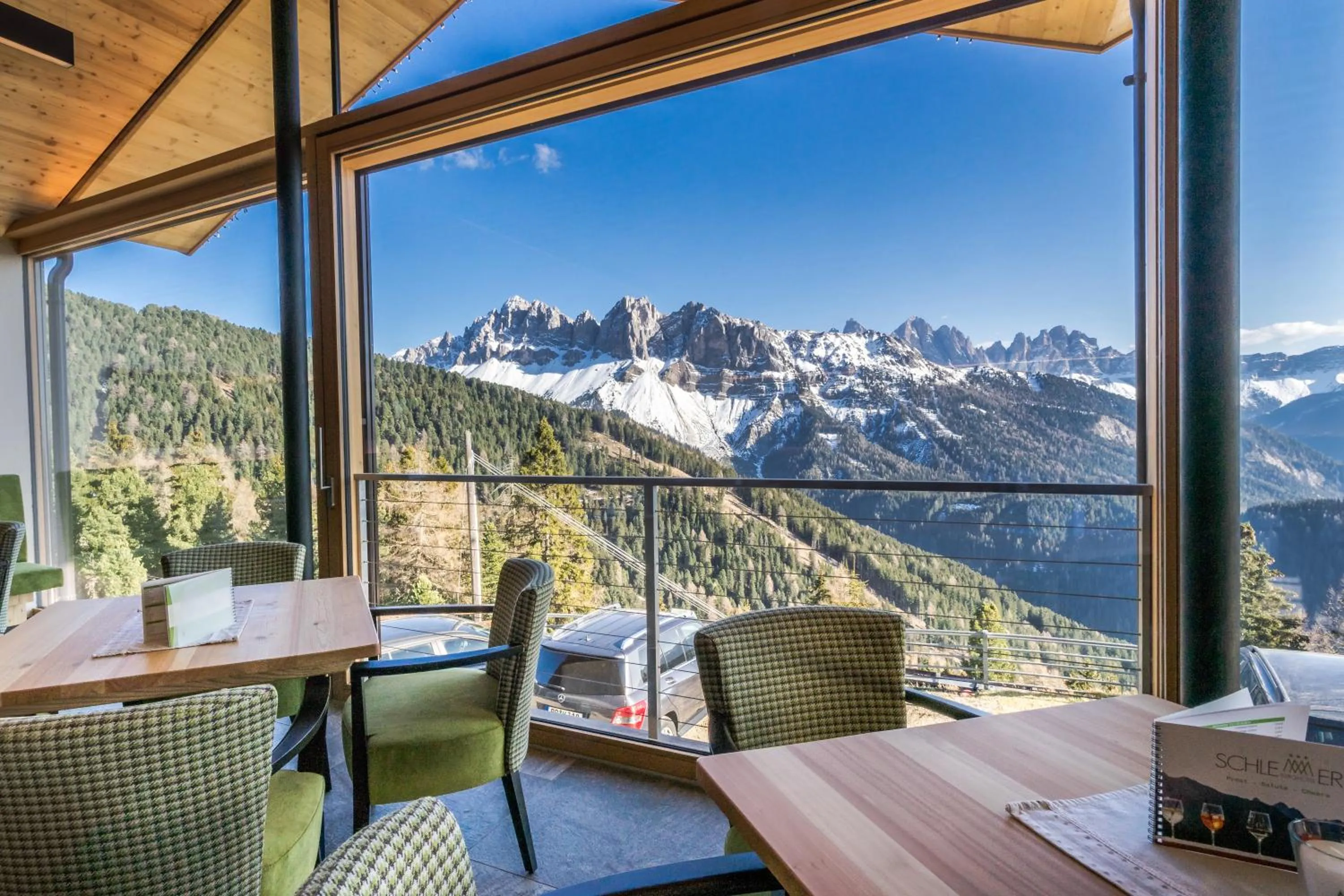 Communal lounge/ TV room in Berghotel Schlemmer