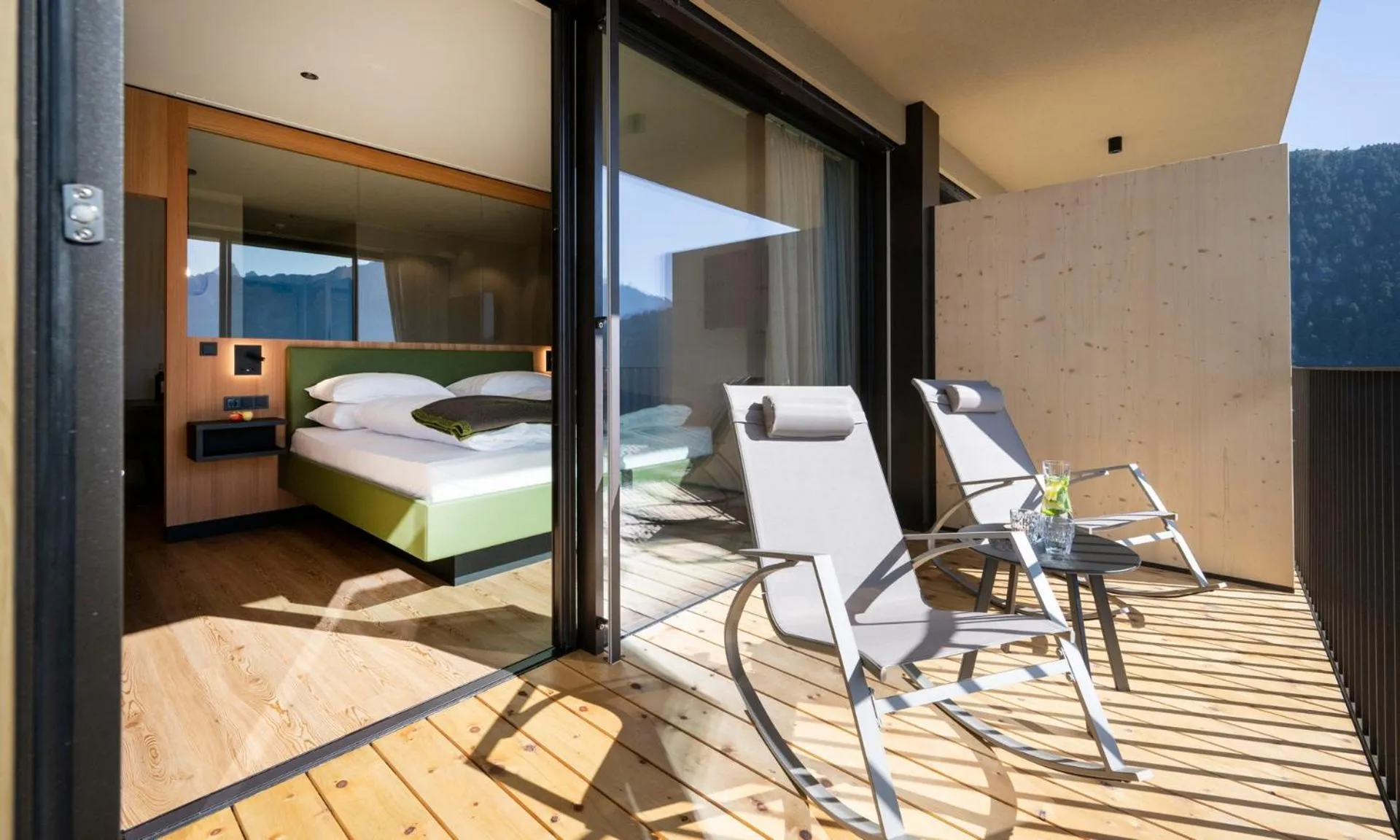 Balcony/Terrace, Bed in Berghotel Schlemmer