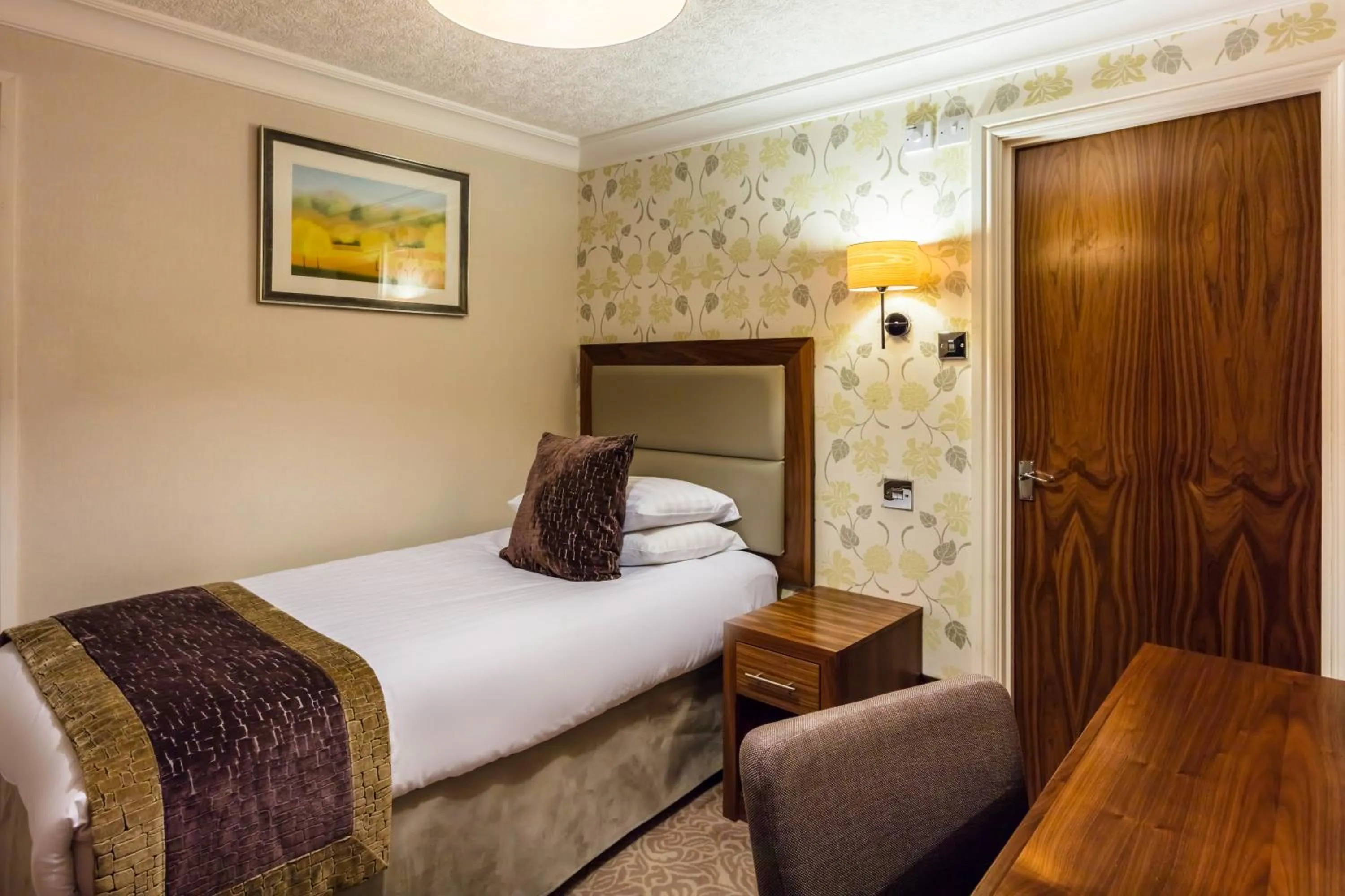 Bed in The Borrowdale Hotel