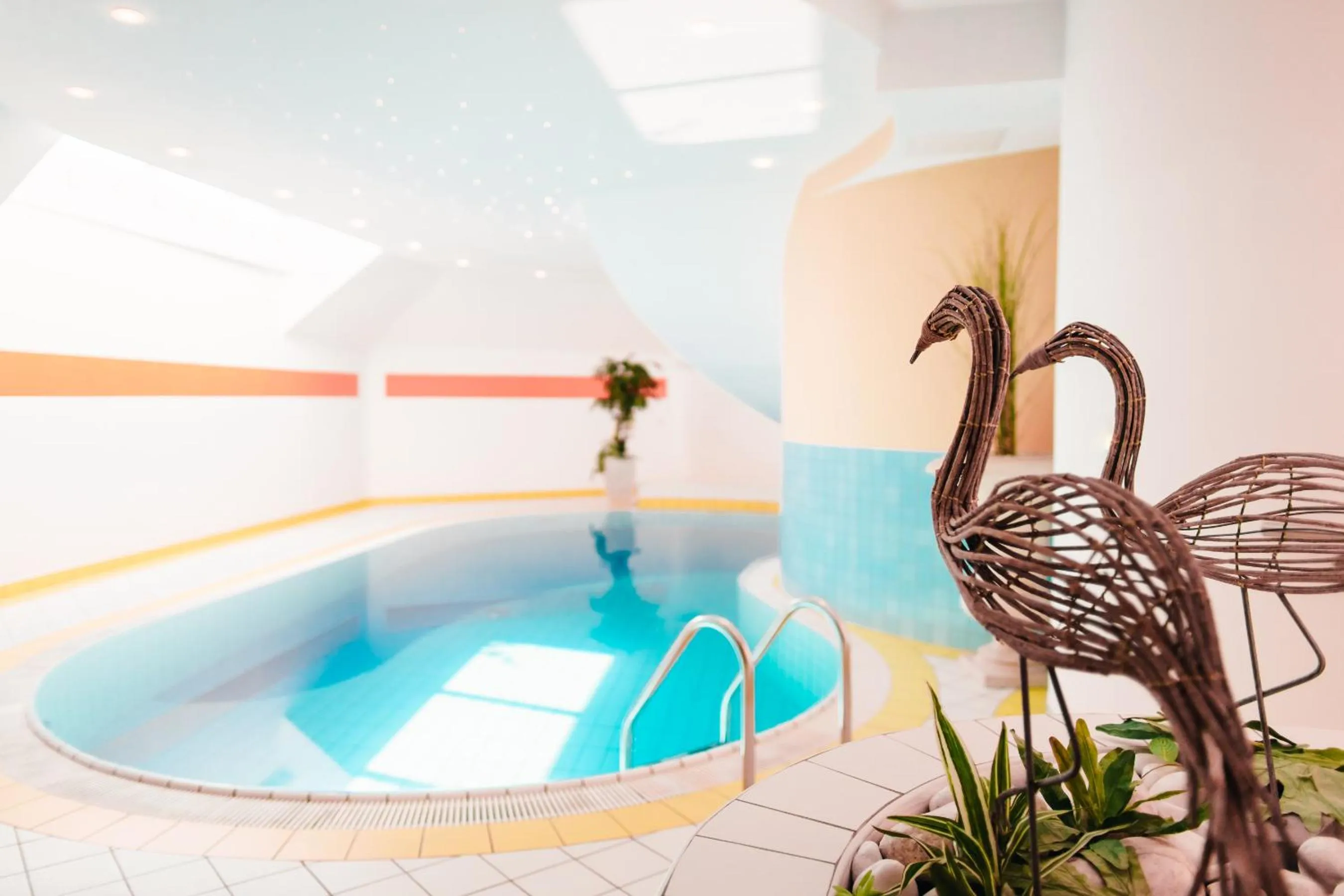 Swimming pool in Oliven- & Genusshotel Hirzer