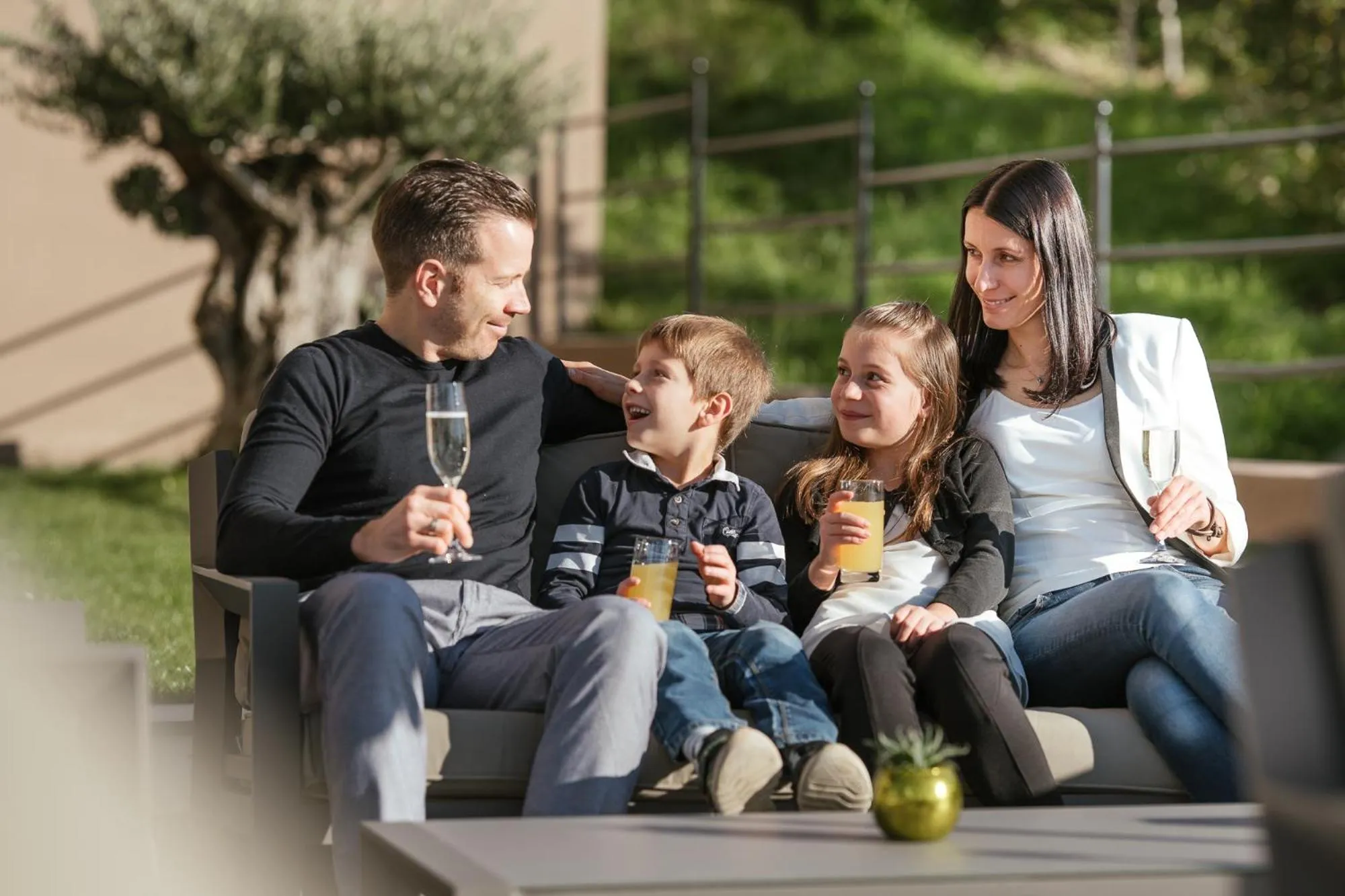 People in Oliven- & Genusshotel Hirzer