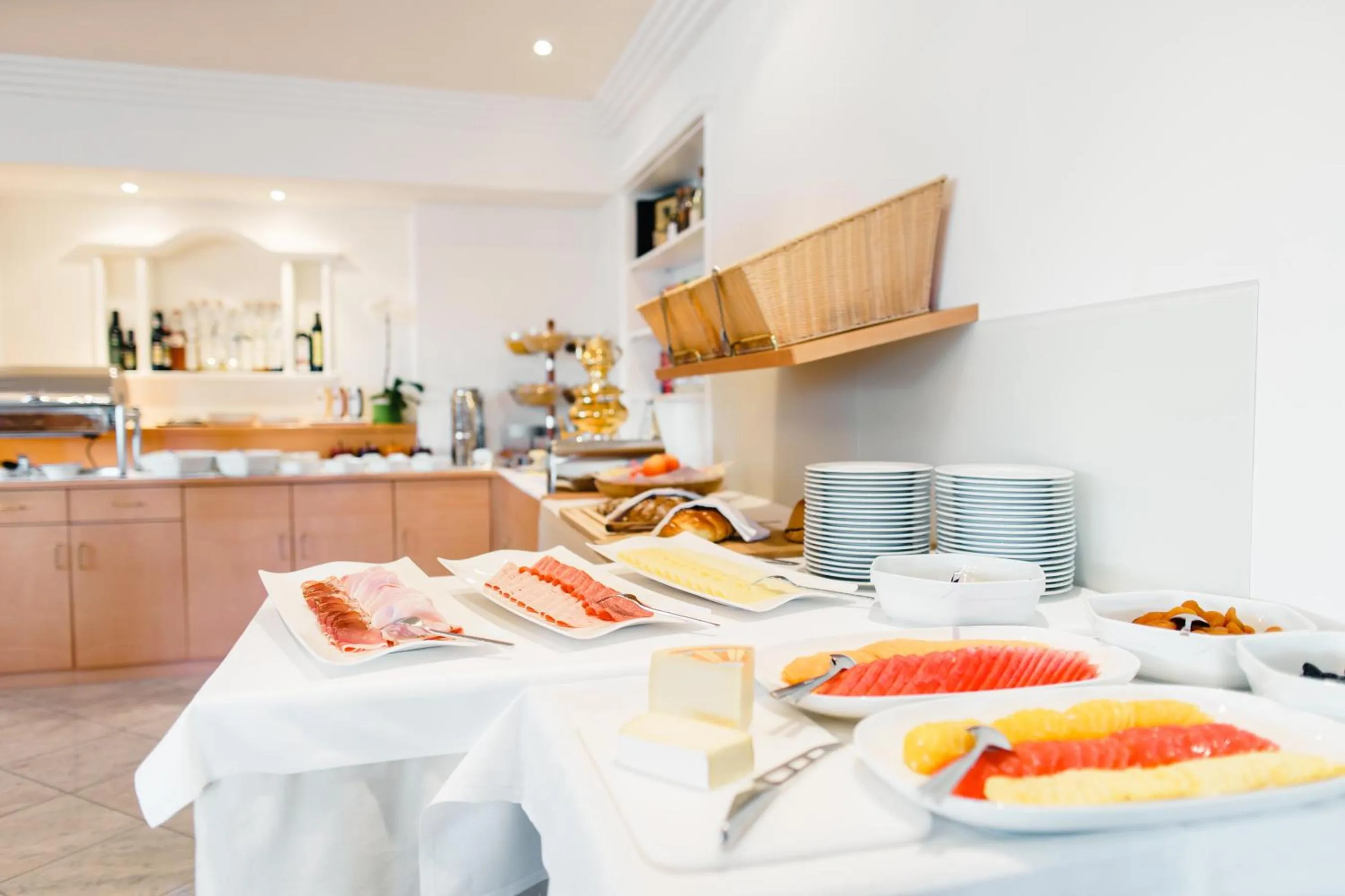 Breakfast in Oliven- & Genusshotel Hirzer