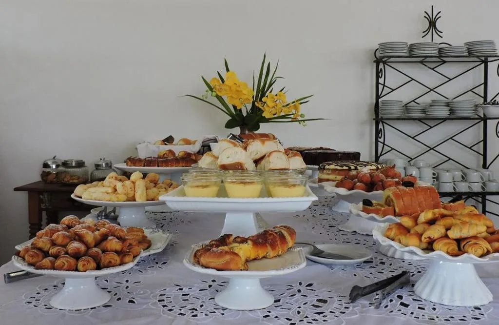 Food and drinks in Hotel Serra Vista