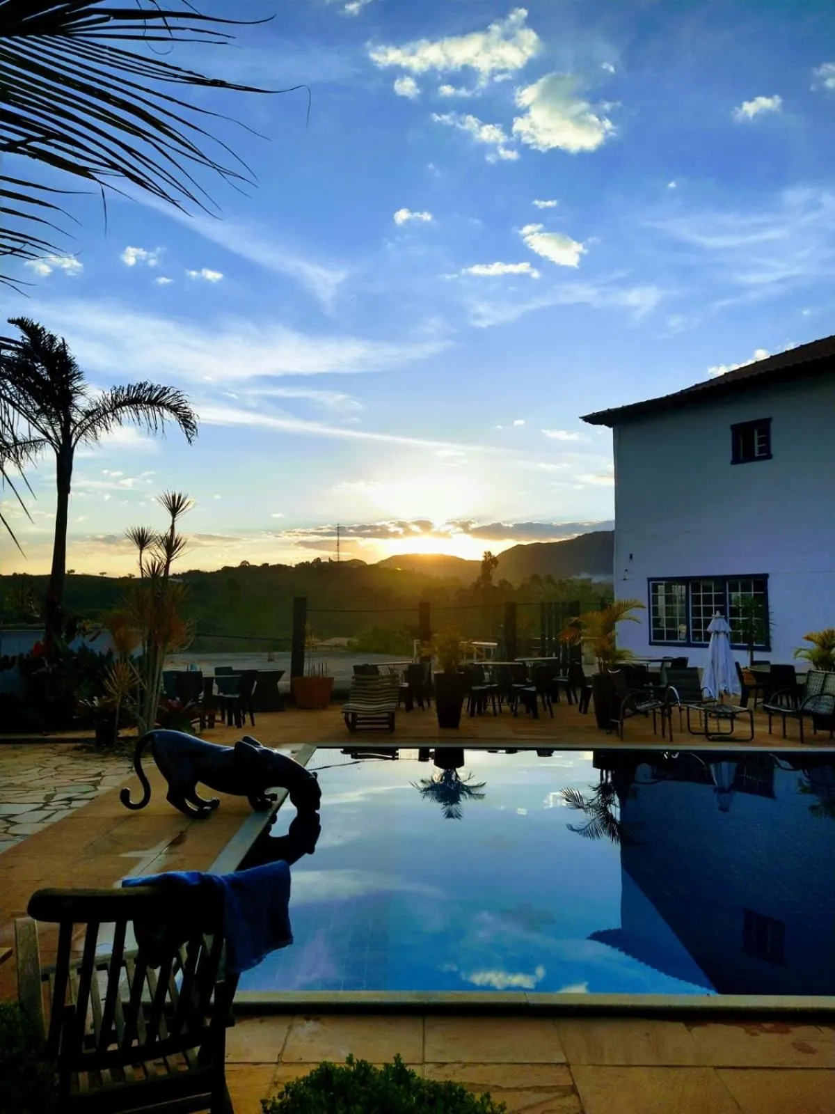 Swimming pool in Hotel Serra Vista