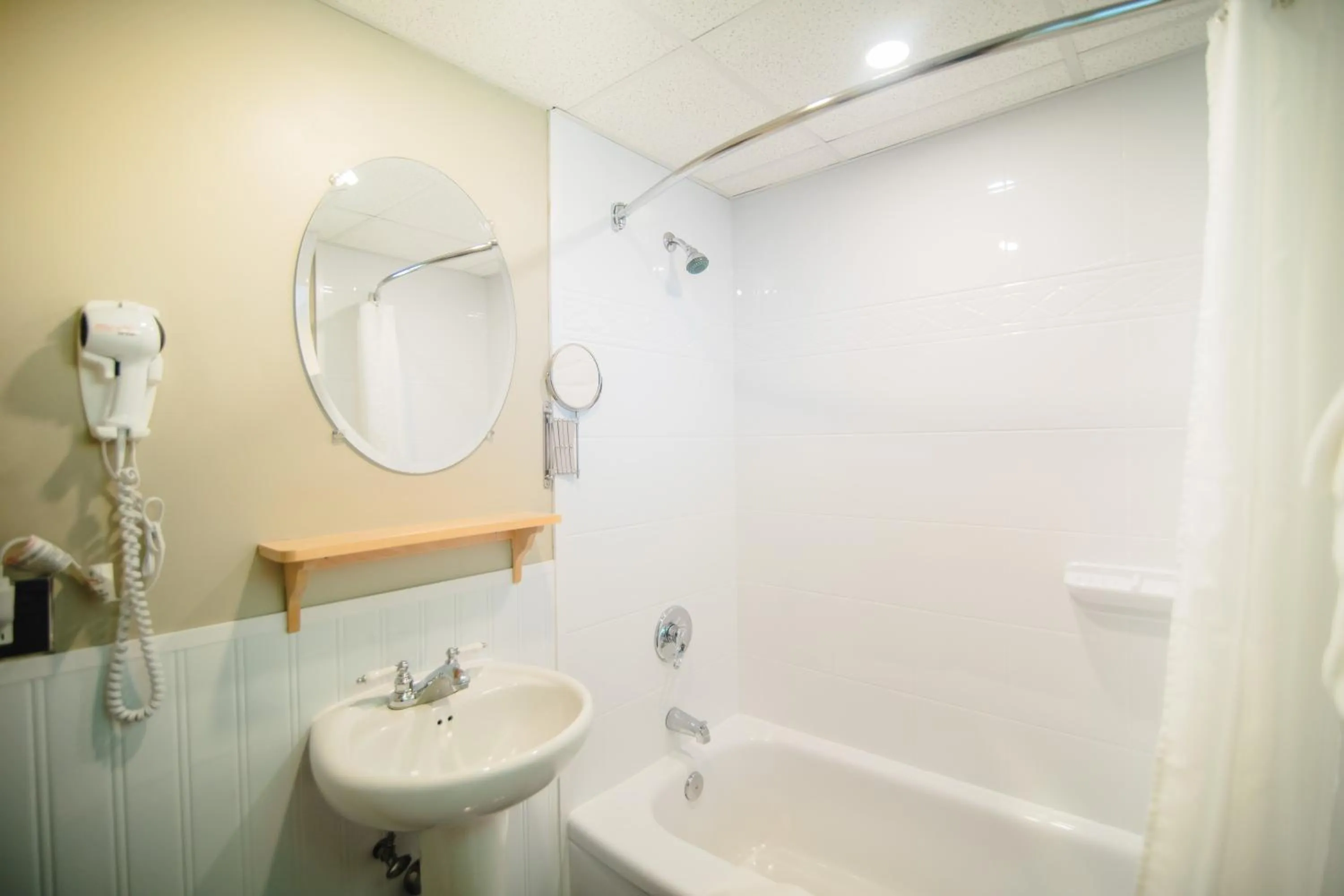 Riôtel Carleton-sur-Mer