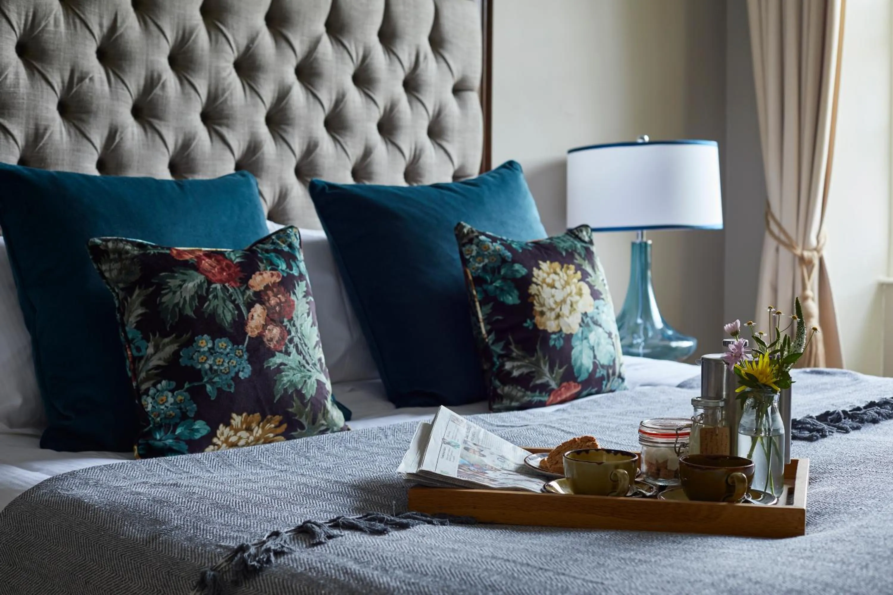 Bedroom, Bed in The Methuen Arms