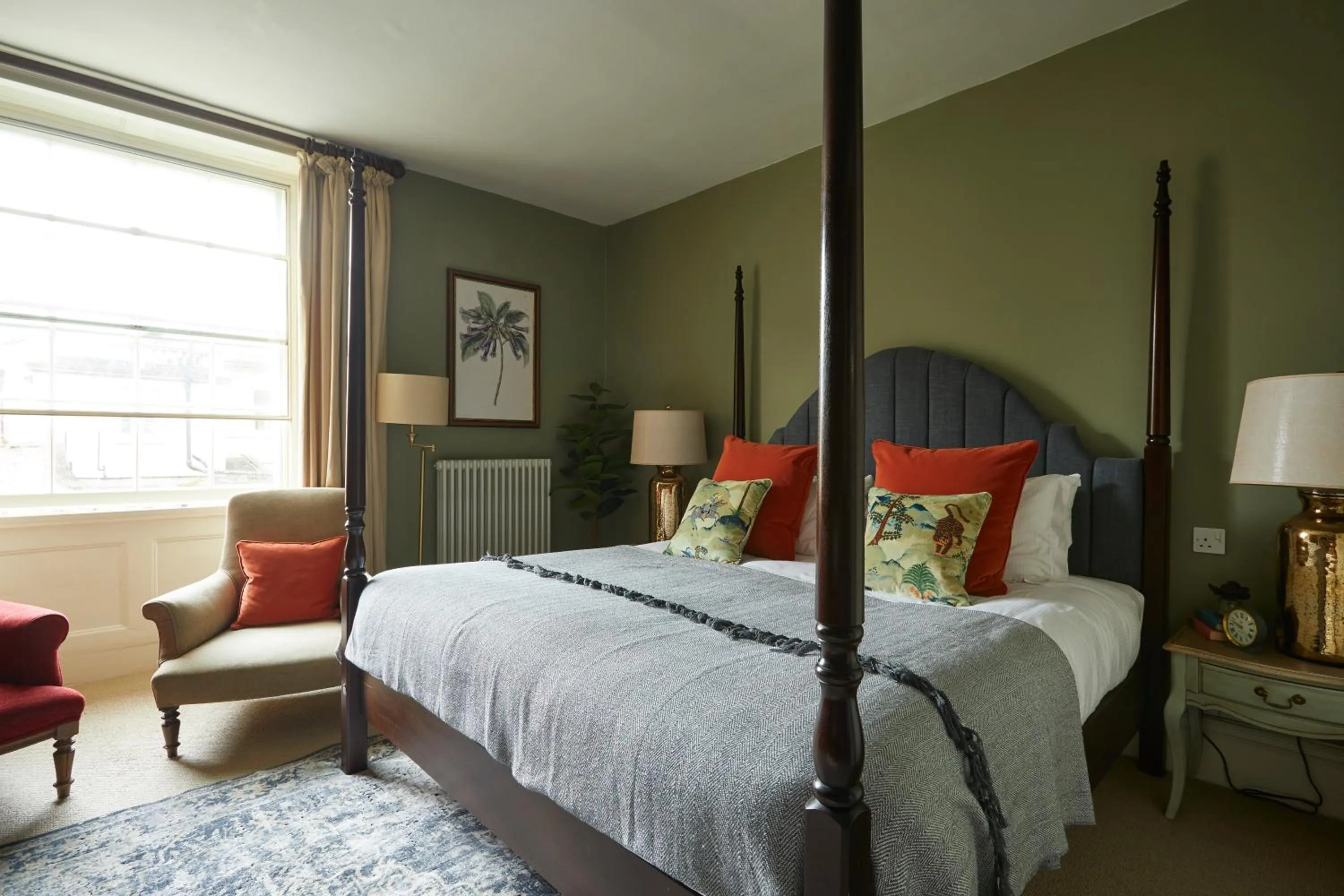 Bedroom, Bed in The Methuen Arms