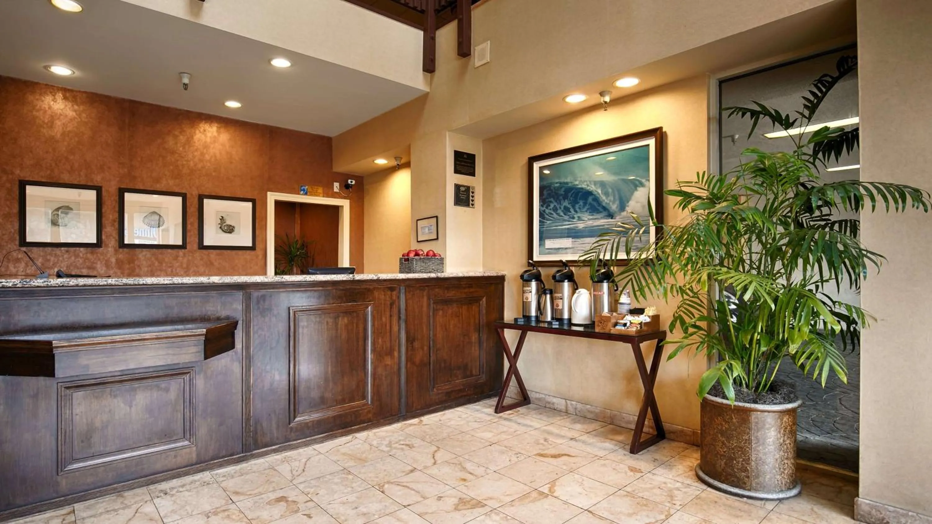 Lobby or reception in Pacifica Lighthouse Hotel Trademark Collection by Wyndham