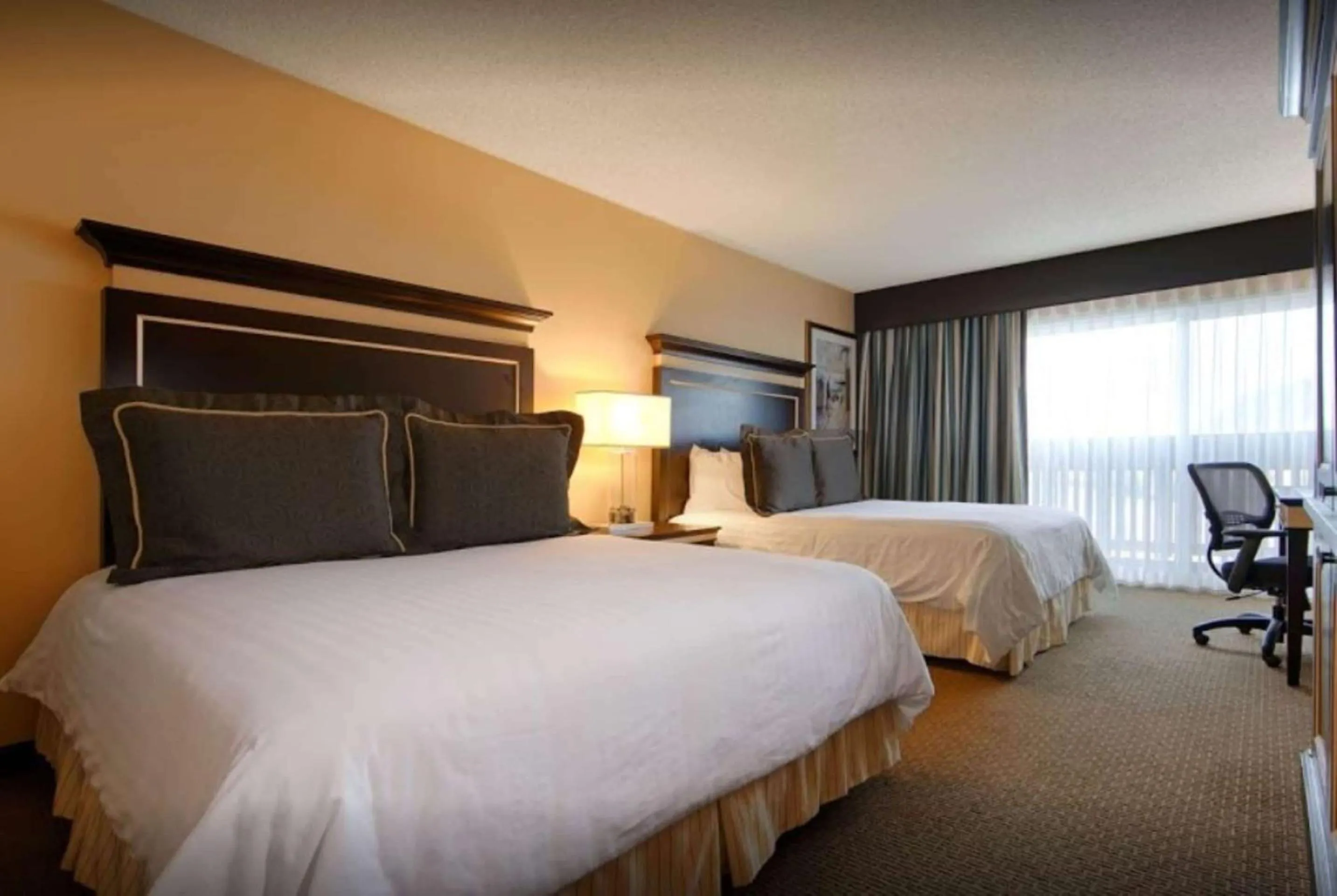 Photo of the whole room, Bed in Pacifica Lighthouse Hotel Trademark Collection by Wyndham