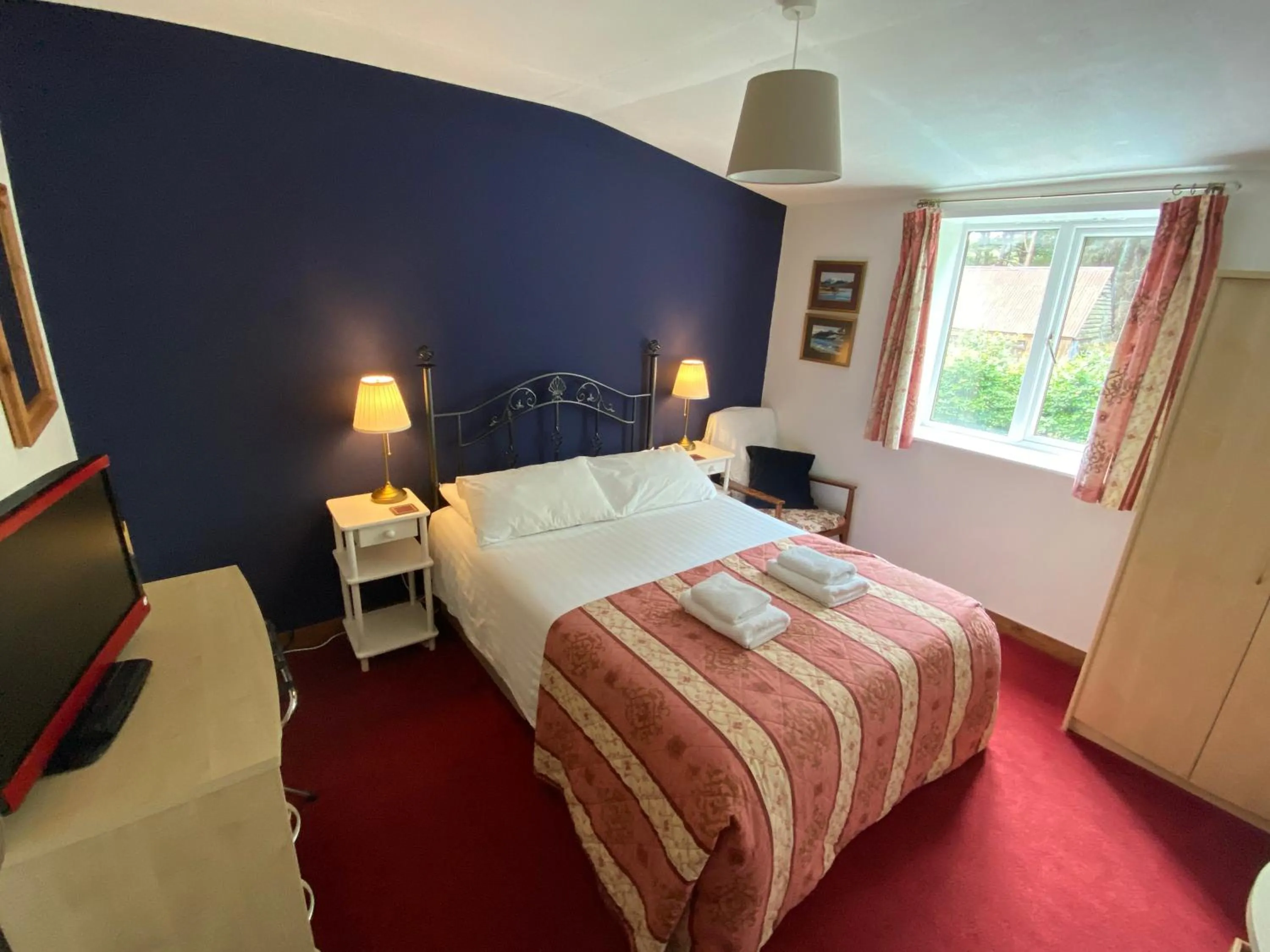 Bed in Glenan Lodge Self Catering