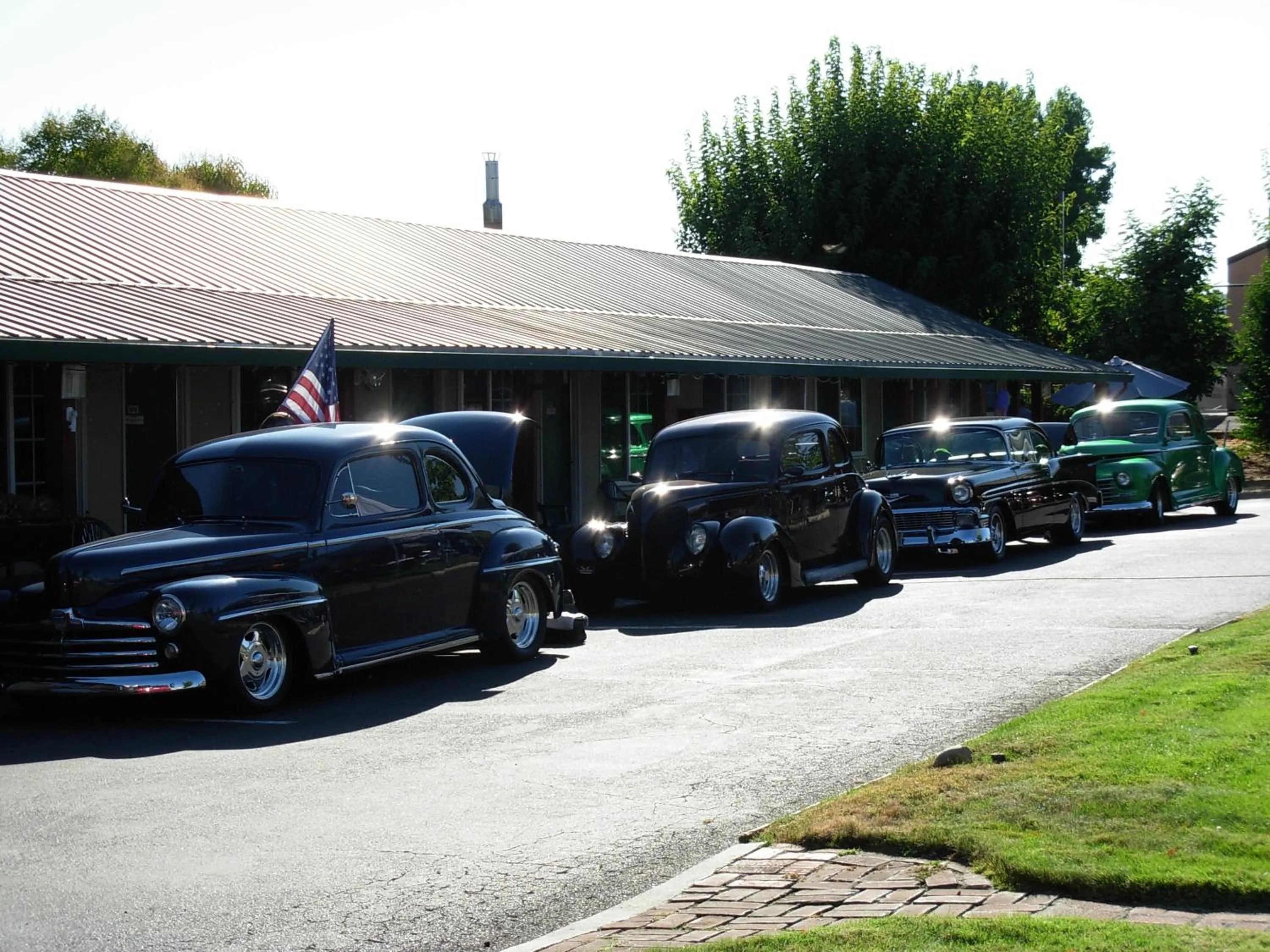 Parking in Jumping Frog Motel