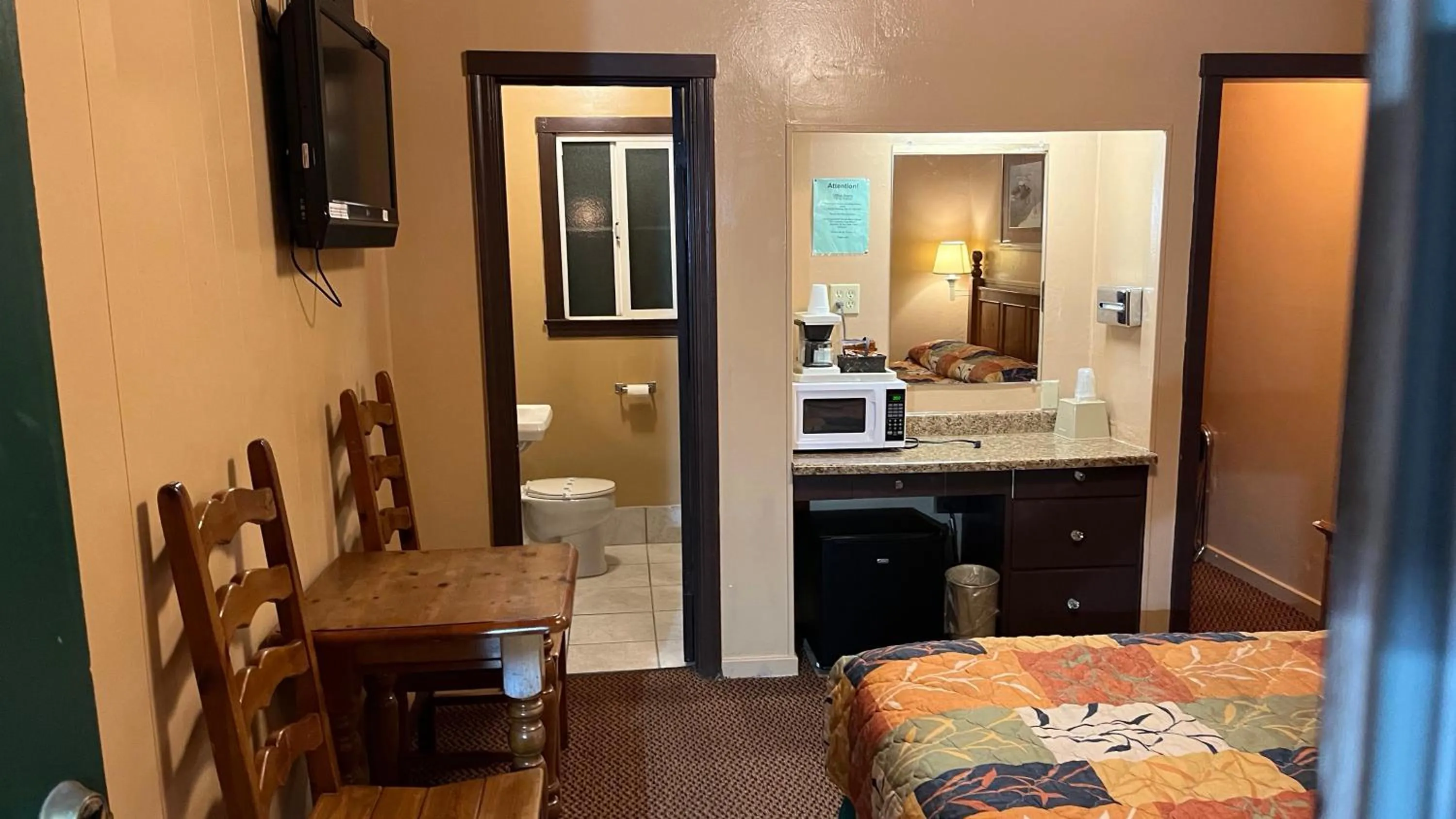 Bed in Jumping Frog Motel