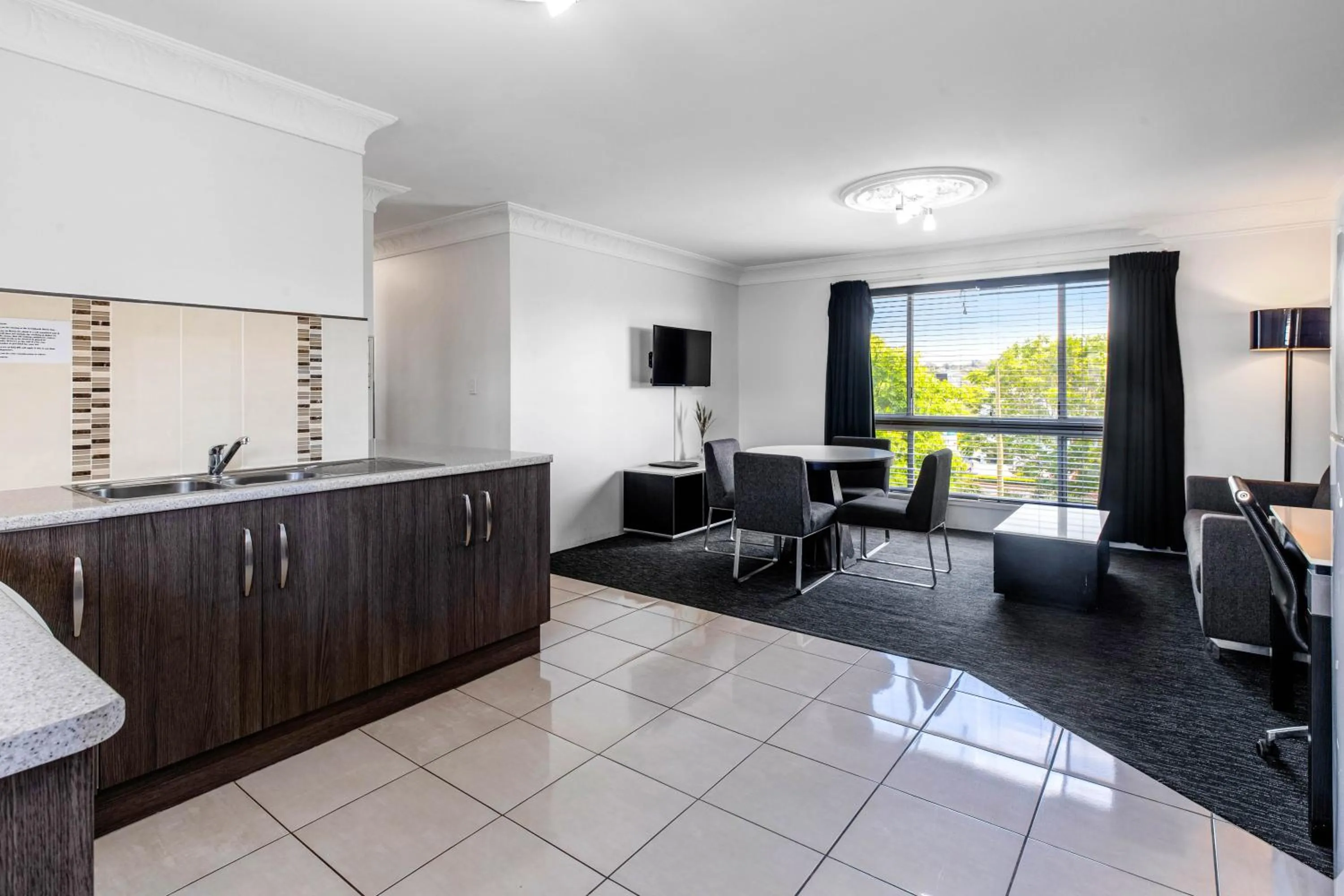 Leichhardt Motor Inn