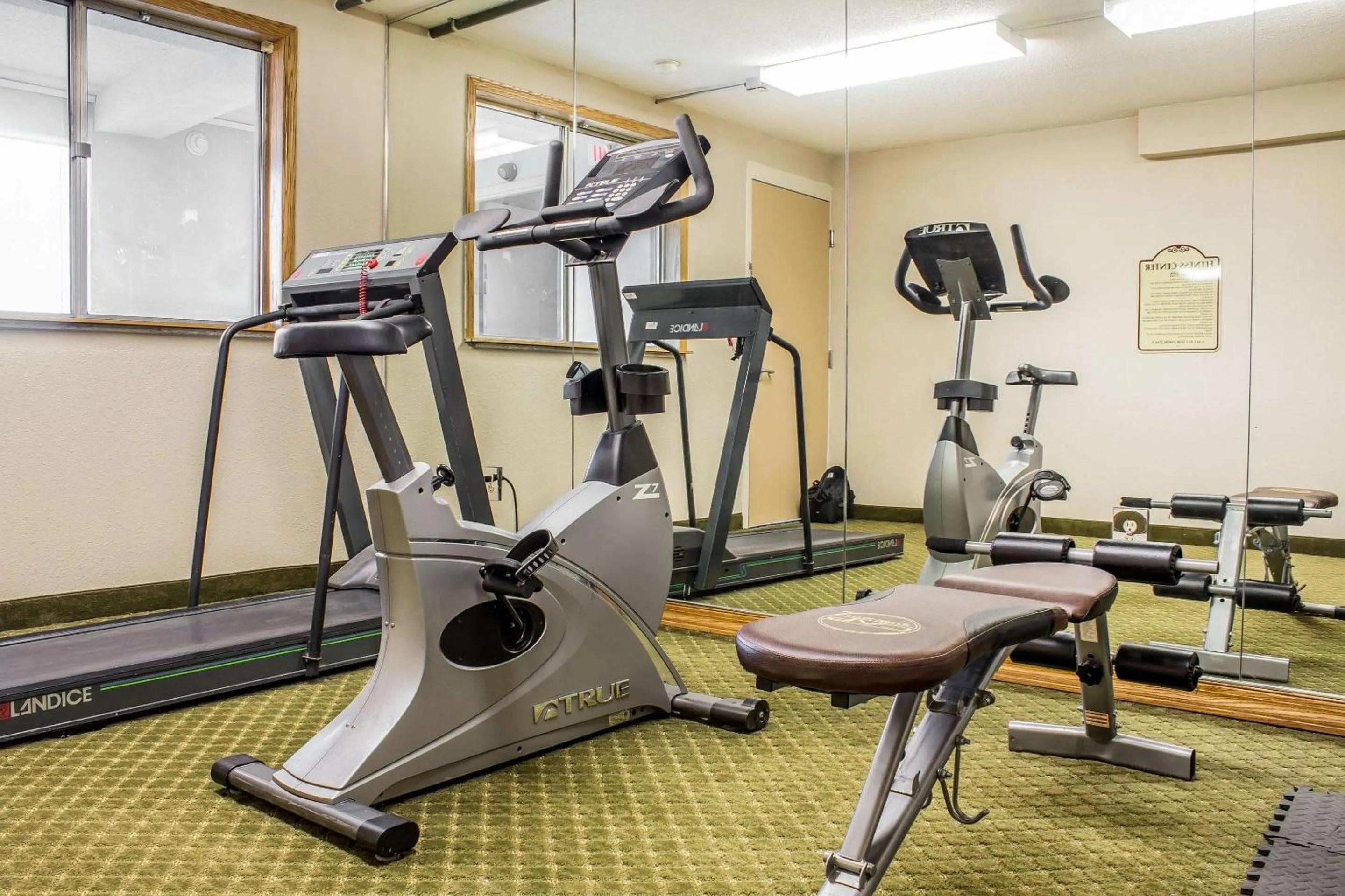Fitness centre/facilities in Quality Inn & Suites Moline - Quad Cities