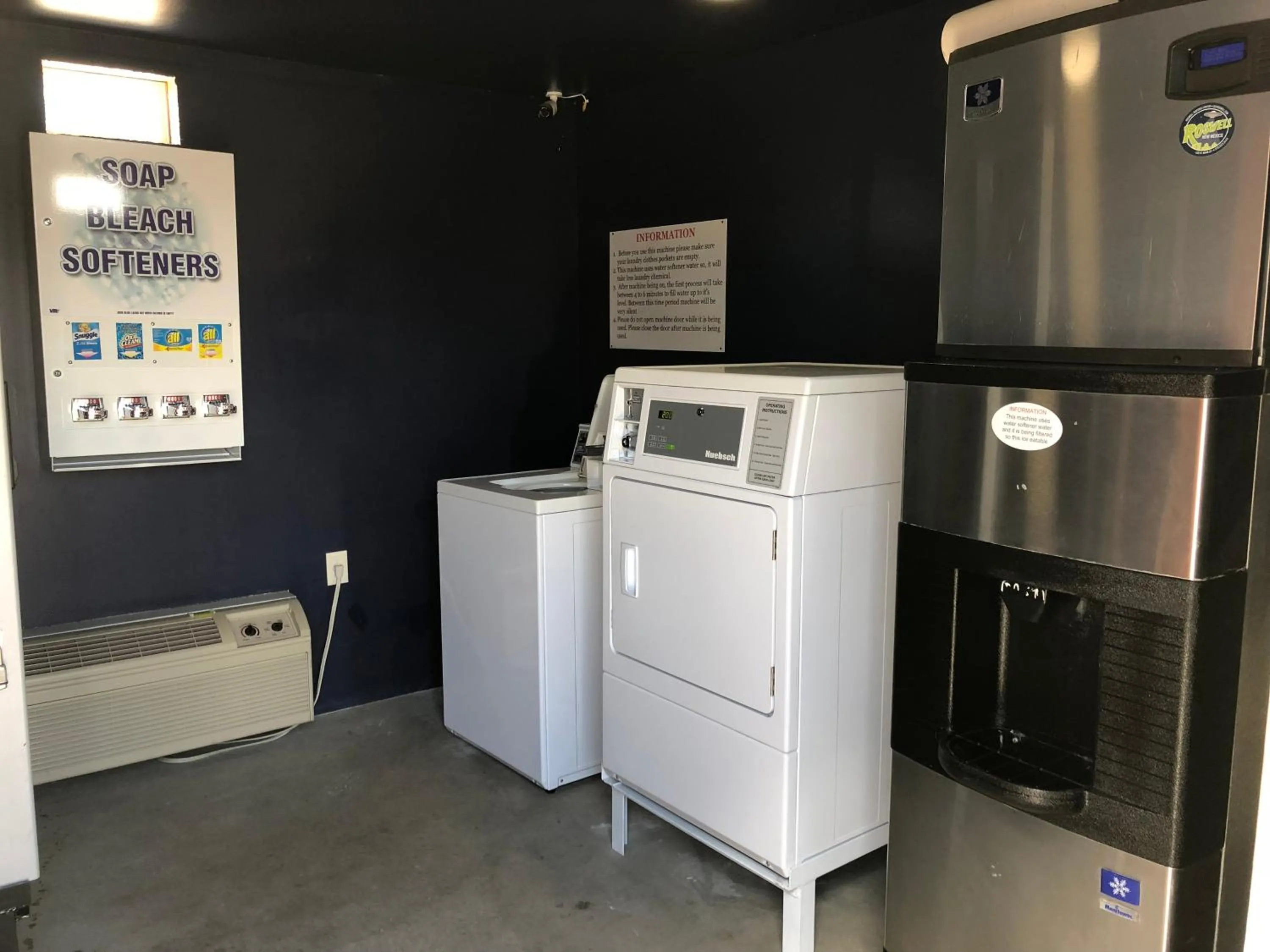 Business facilities in Roswell Inn